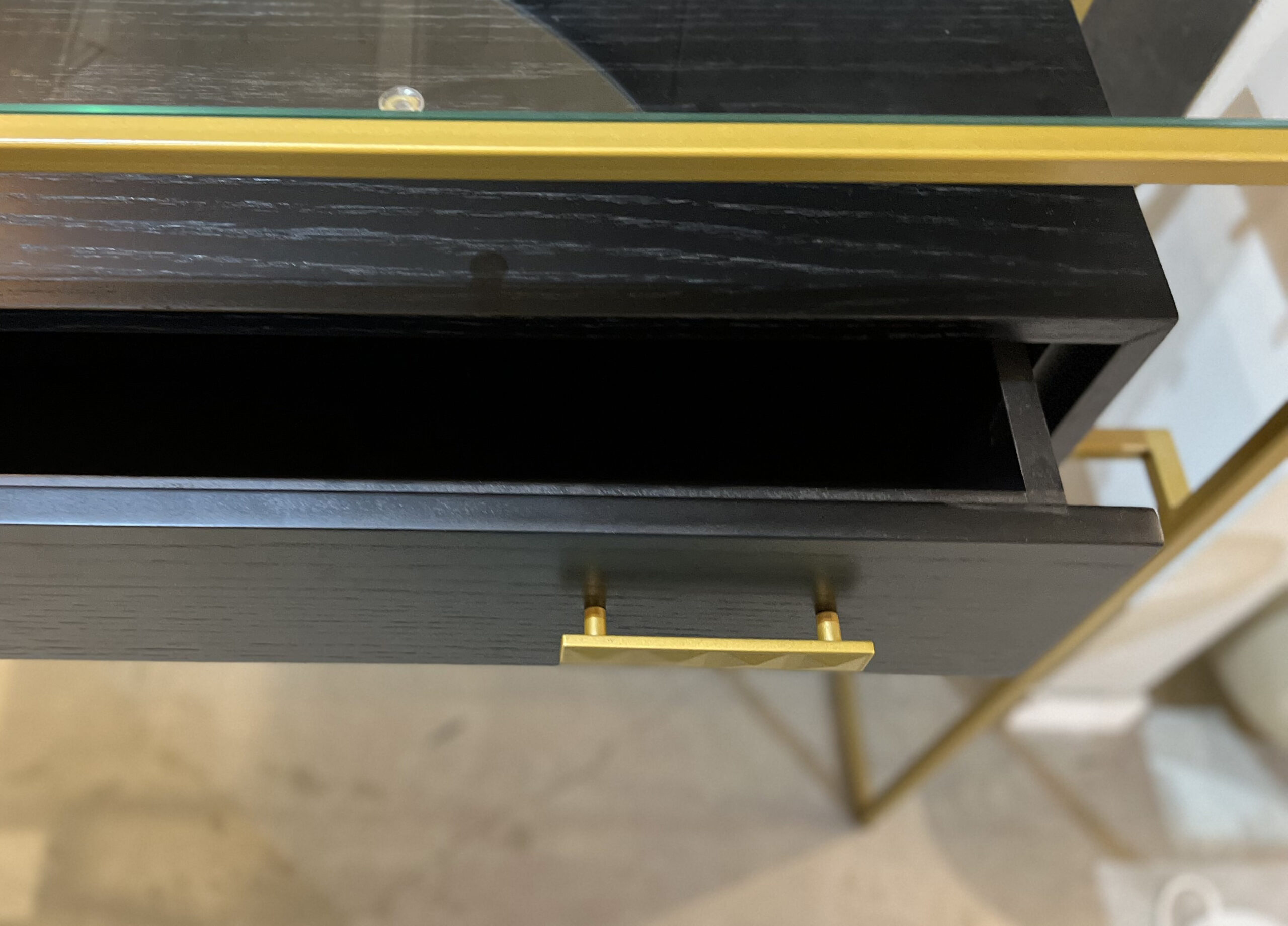 קונסולה דגם פורת קונסולה דגם פורת