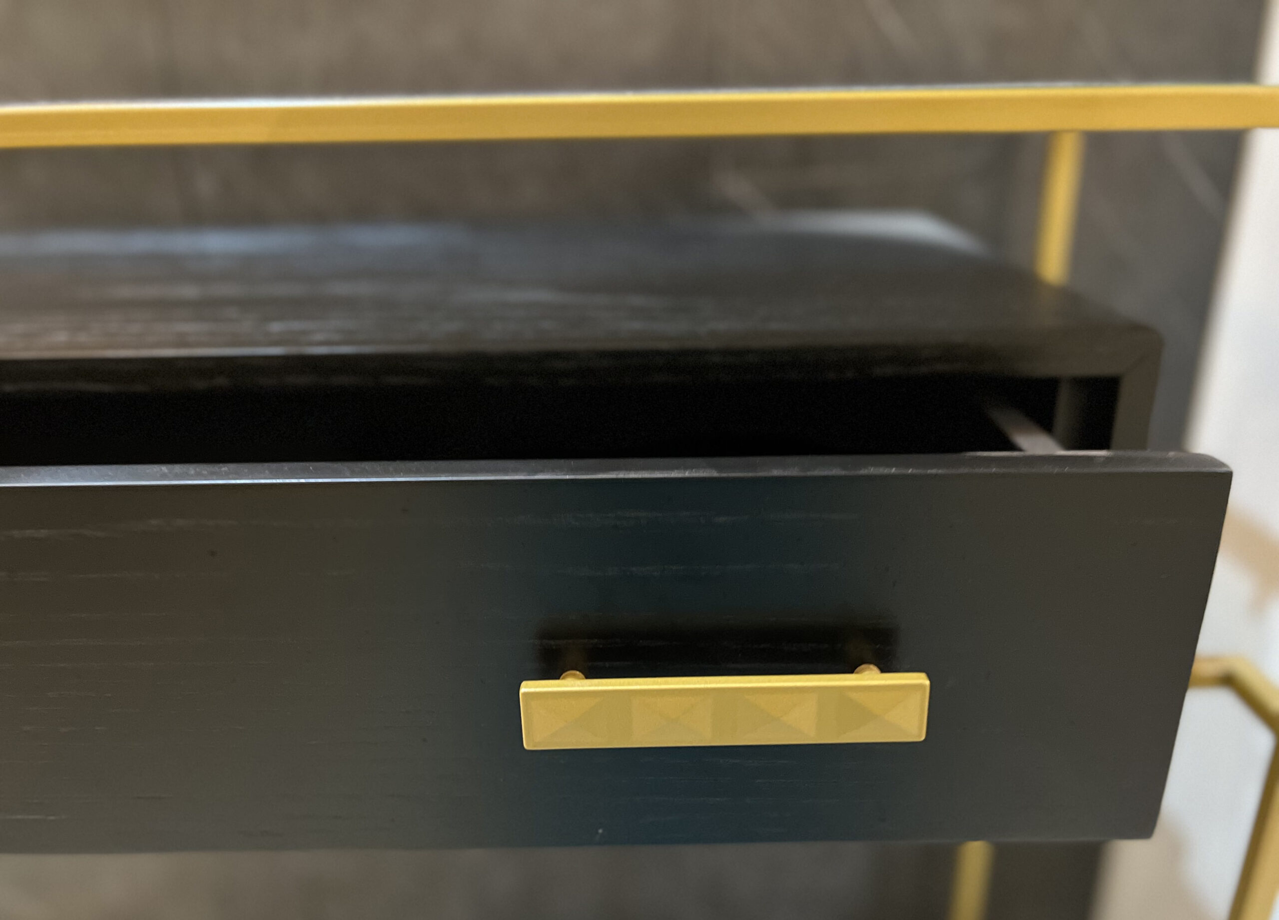 קונסולה דגם פורת קונסולה דגם פורת