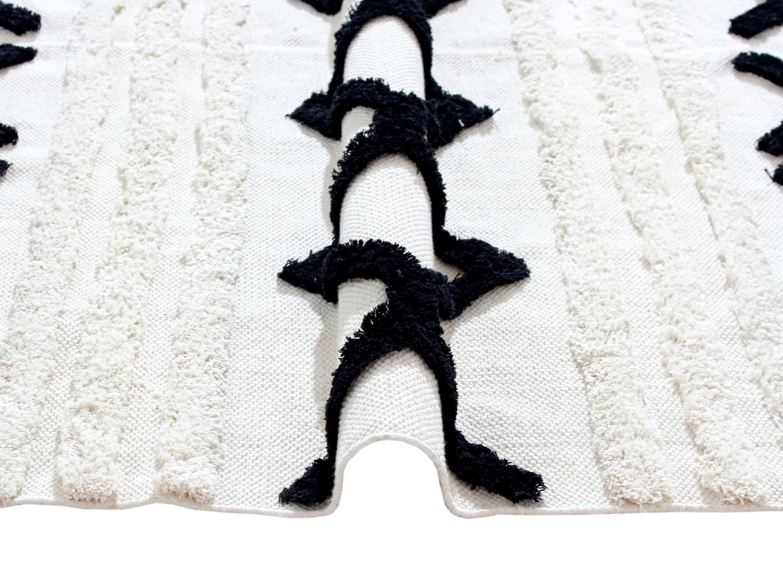 שטיח דגם דלתא שמנת