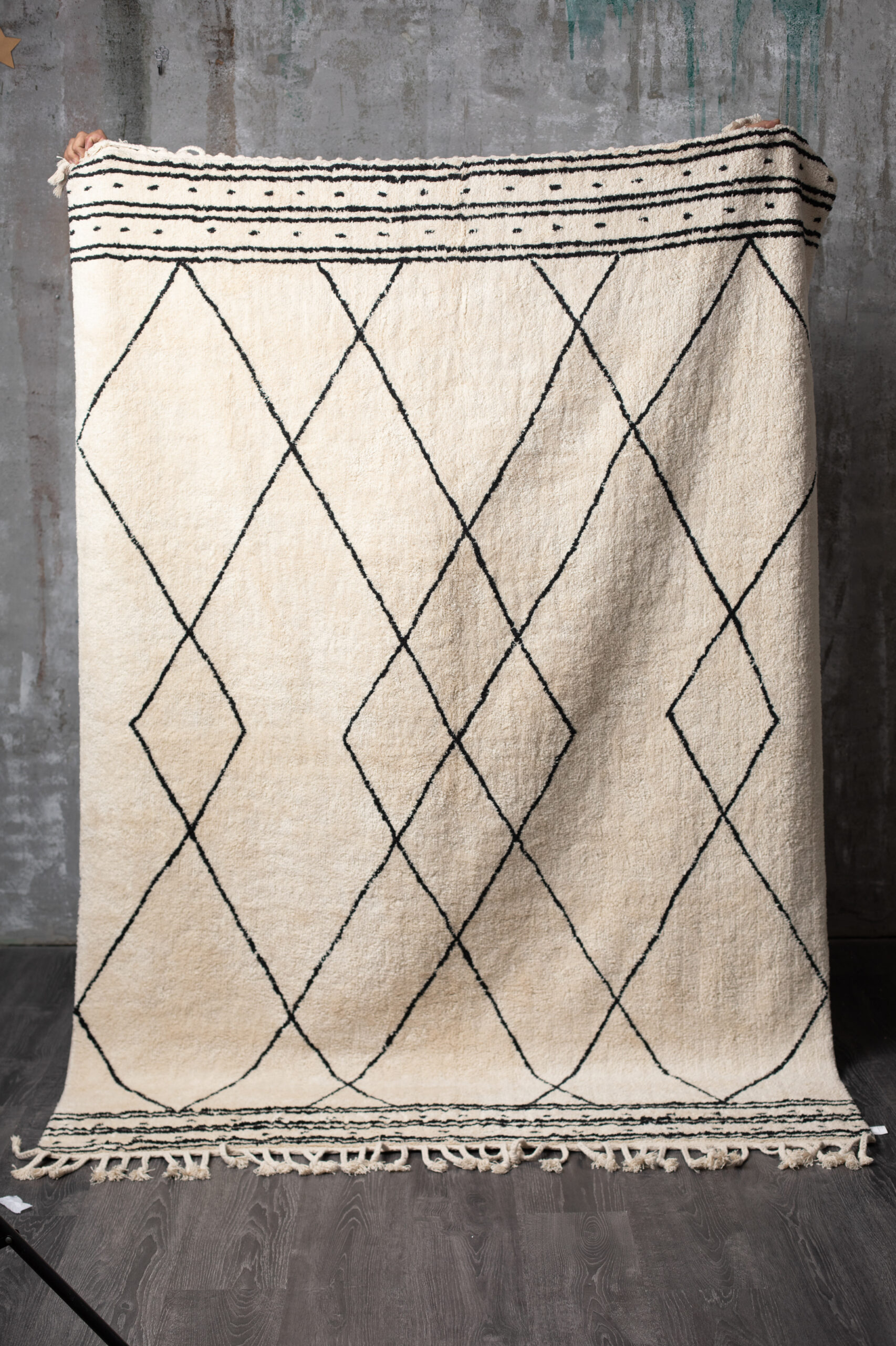 שטיח דגם תרשיש שטיח דגם תרשיש