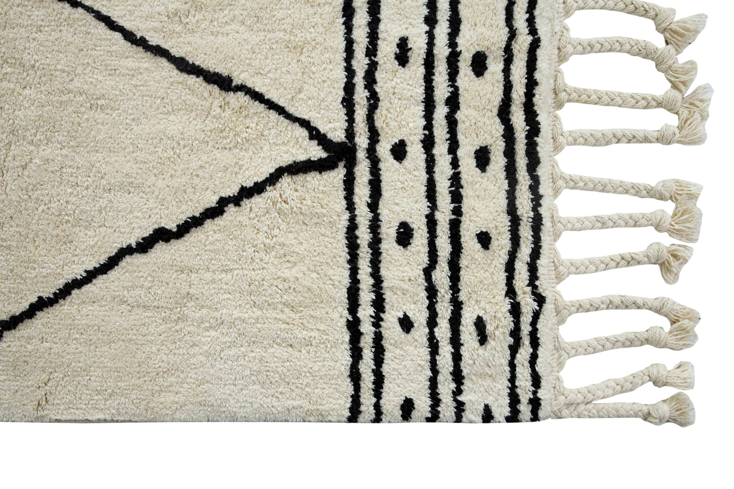 שטיח דגם תרשיש שטיח דגם תרשיש