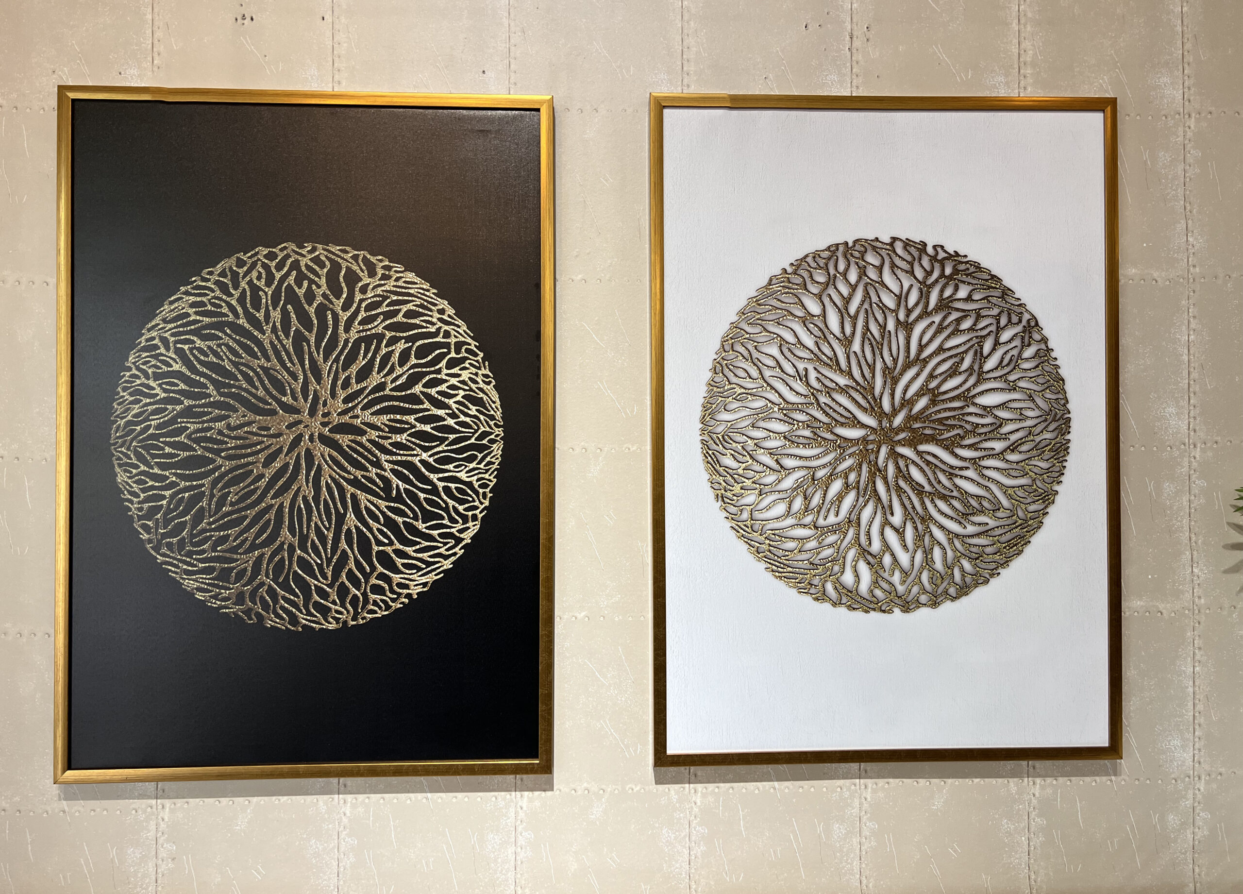 תמונה דגם עיגול בשילוב זהב תמונה דגם עיגול בשילוב זהב