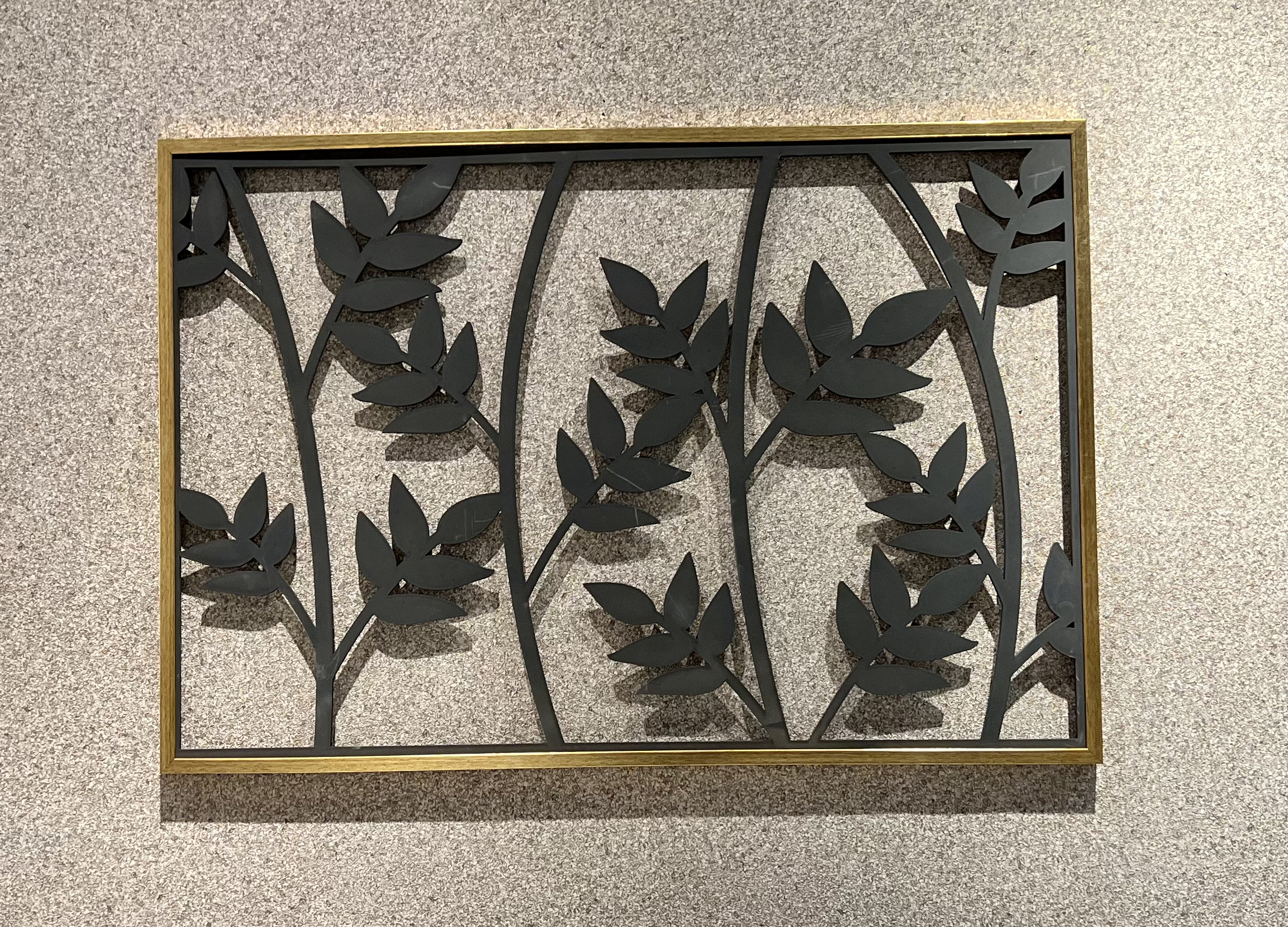 תמונה חיתוך לייזר עלים מסגרת זהב תמונה חיתוך לייזר עלים מסגרת זהב