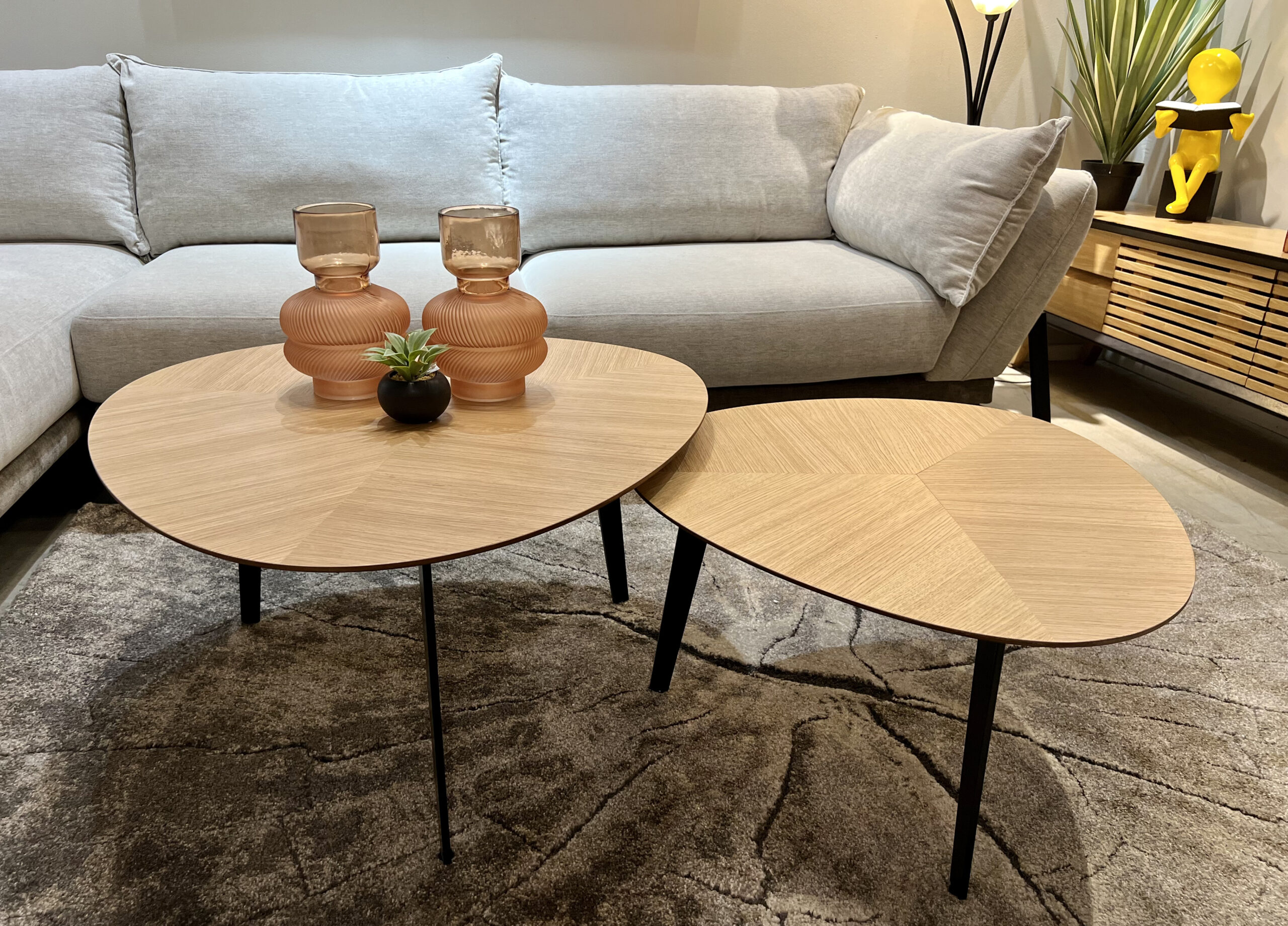 סט שולחנות טנזניה סט שולחנות טנזניה