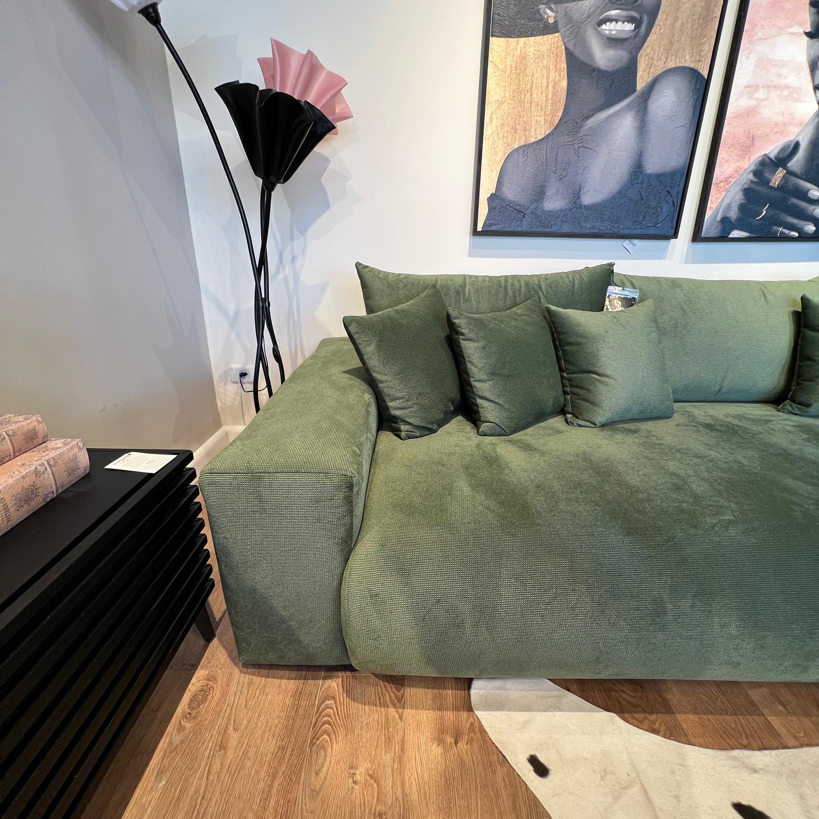 ספת רביצה מעוצבת דגם אדל ספת רביצה מעוצבת דגם אדל