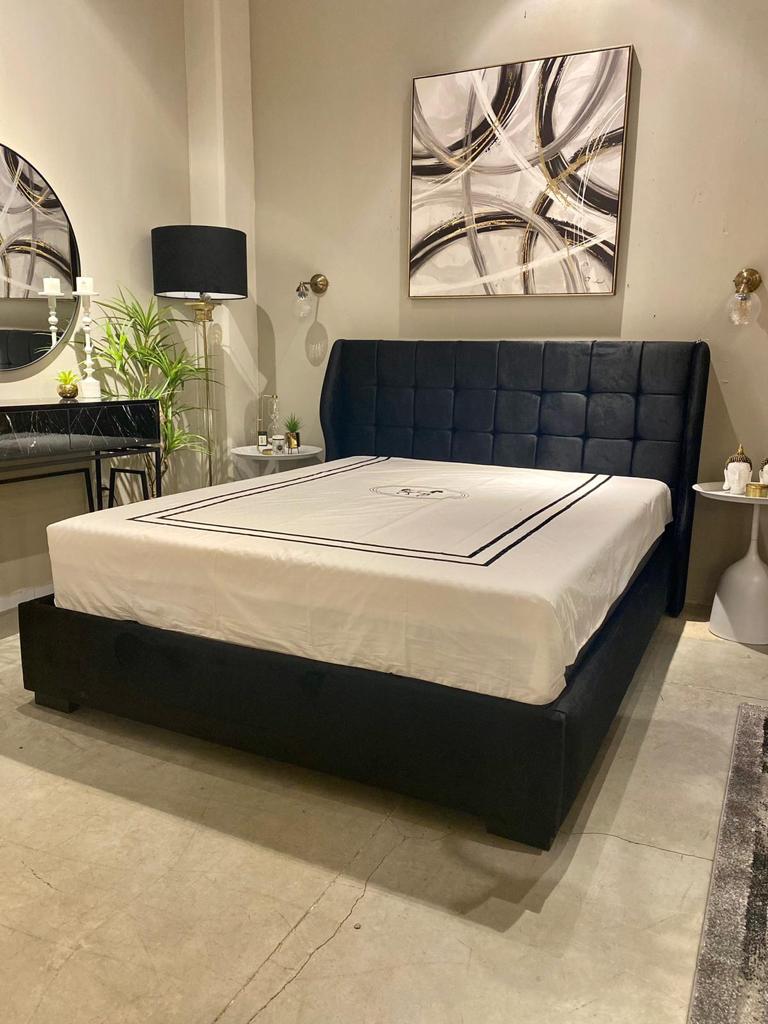 מיטה דגם "היפנוז" כולל ארגז מצעים מיטה דגם "היפנוז" כולל ארגז מצעים