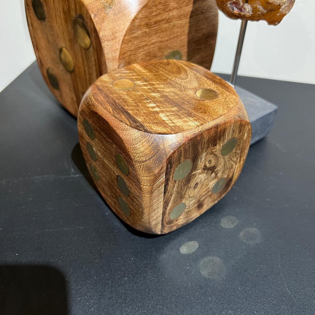 קוביית עץ קוביית עץ