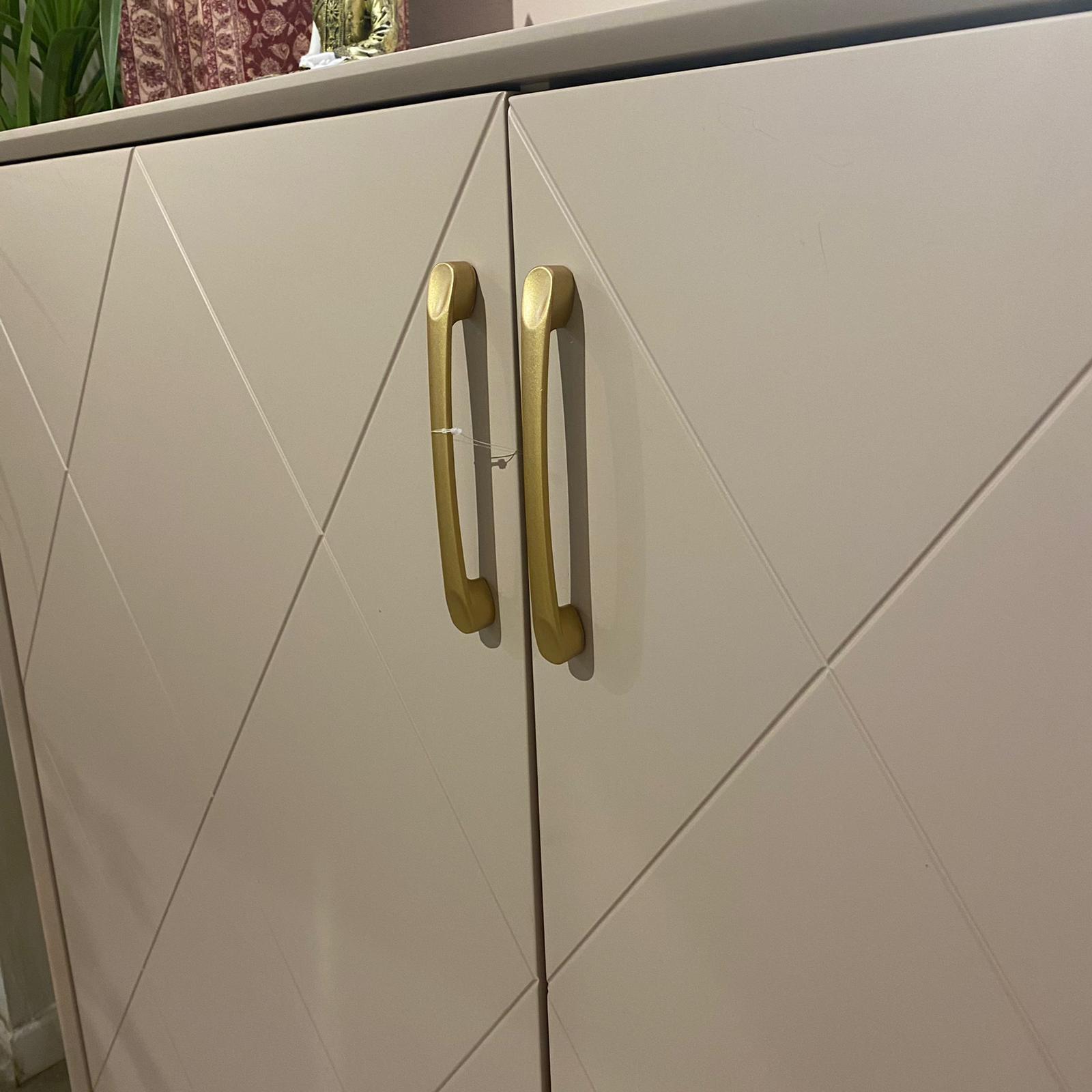 קומודה דגם דיימונד