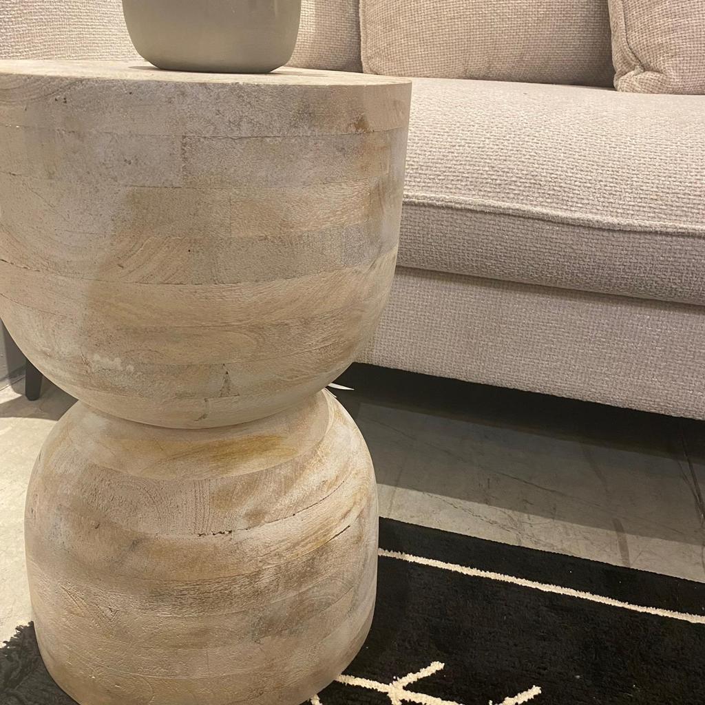 שולחן צד דגם ווד עץ שיטה מולבן