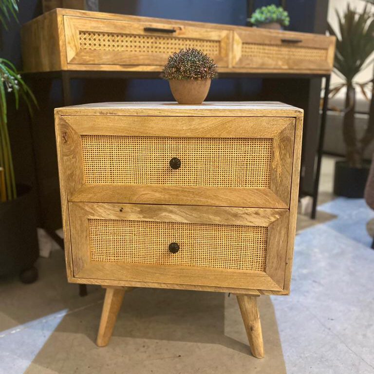 שידת צד דגם ווד 2 מגירות ראטן עץ מנגו