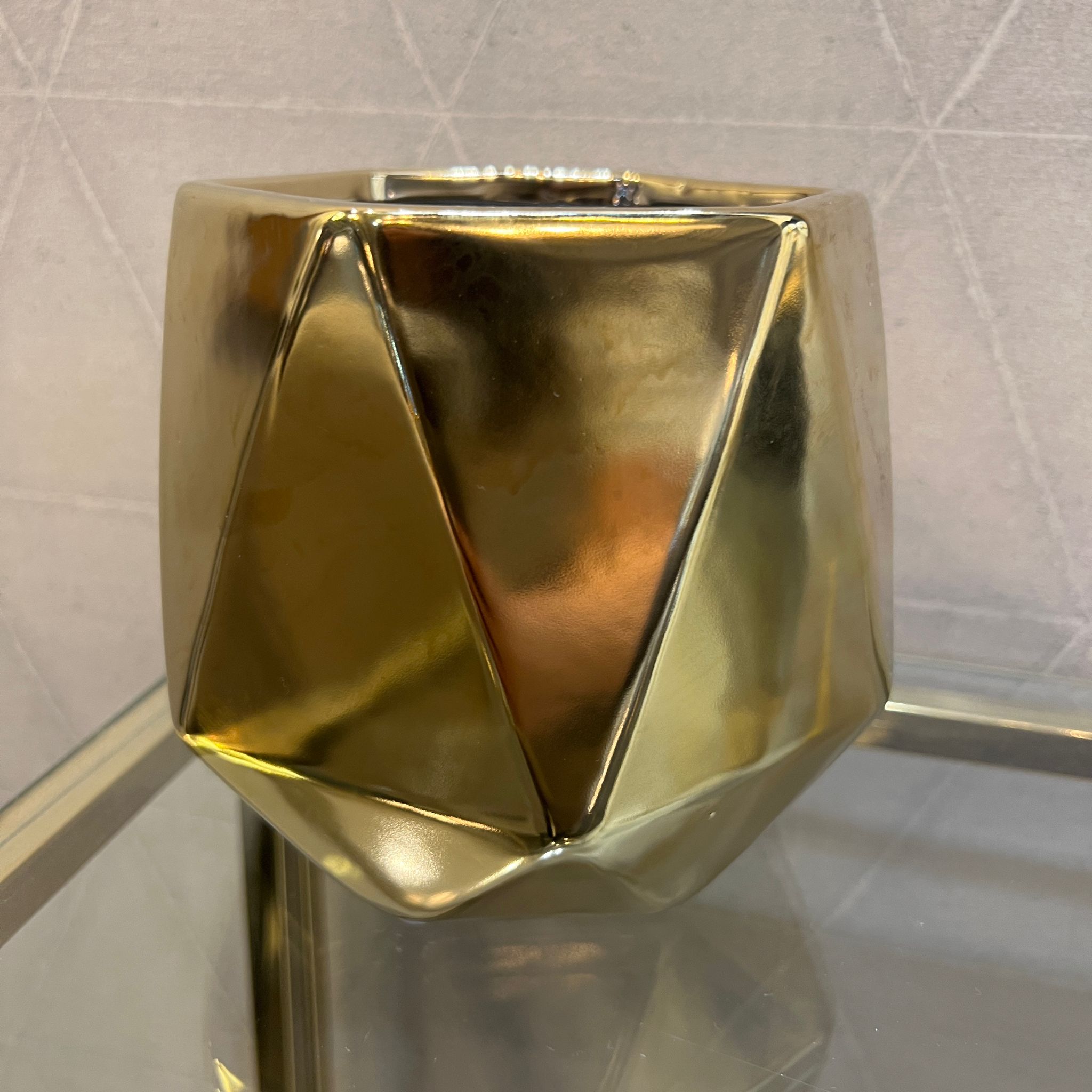 כד עציץ זהב בינוני כד עציץ זהב בינוני