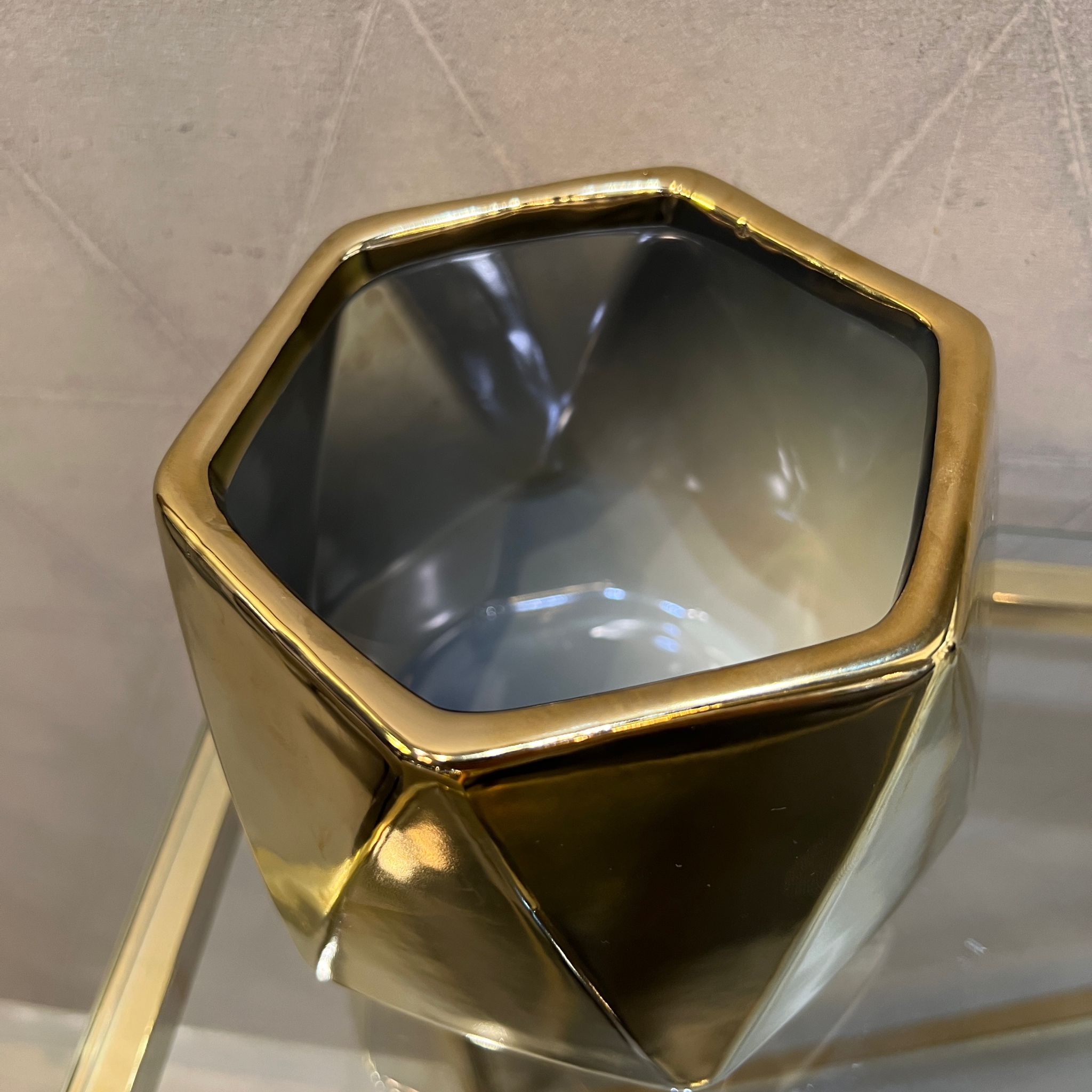 כד עציץ זהב בינוני כד עציץ זהב בינוני