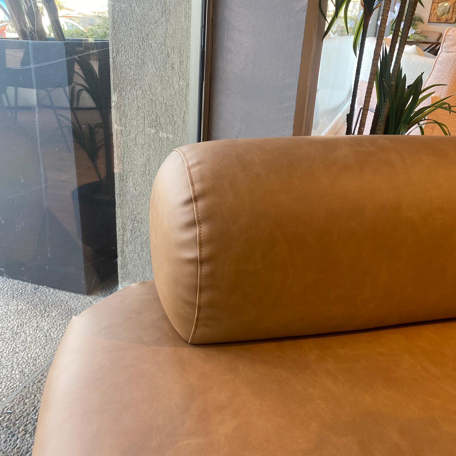 כורסא דגם אדיט