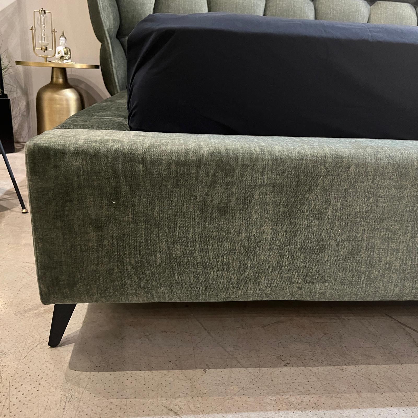 מיטה דגם ליאור - חיסול אחרונה מתצוגה! מיטה דגם ליאור - חיסול אחרונה מתצוגה!