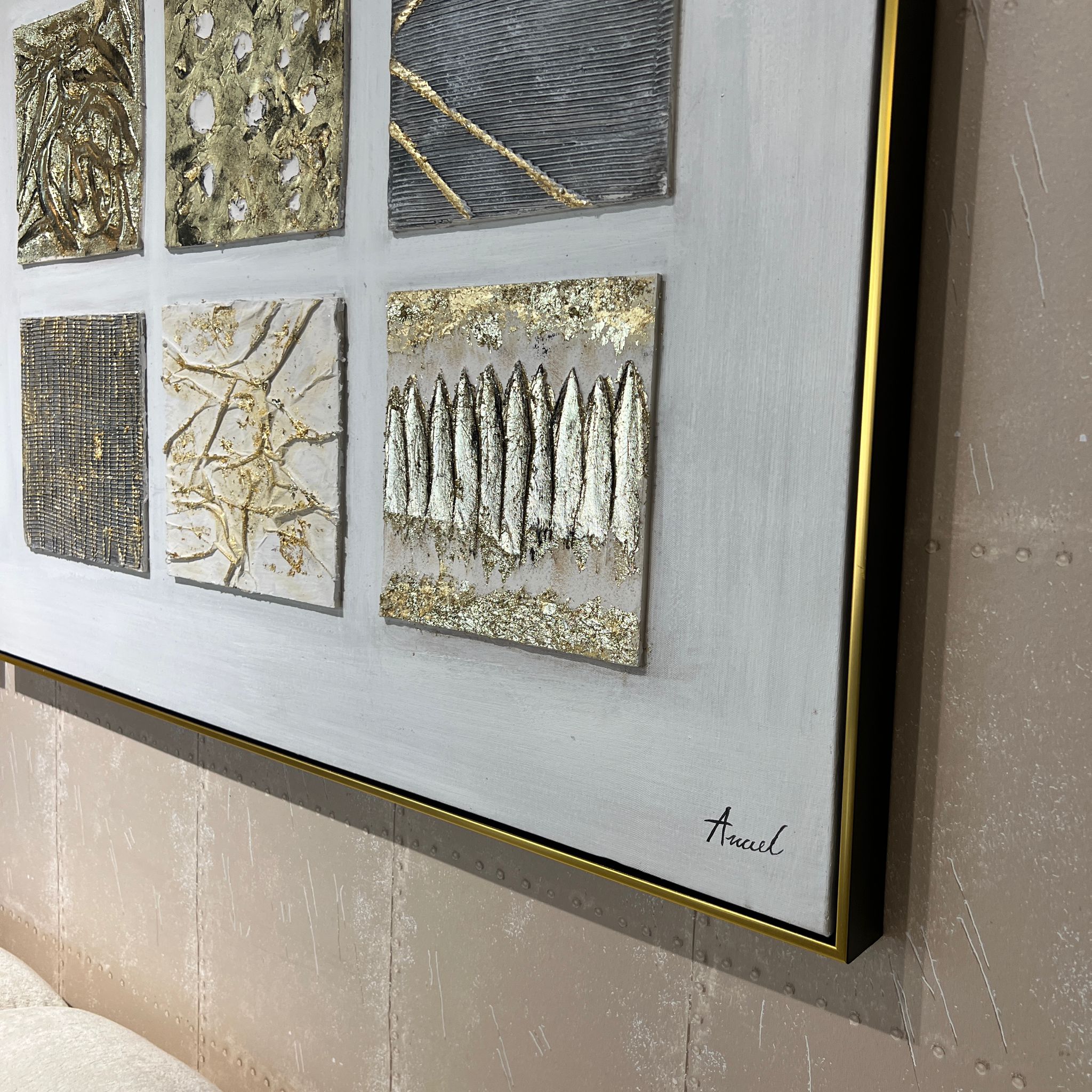 תמונת שמן המחולקת לריבועים עם מסגרת