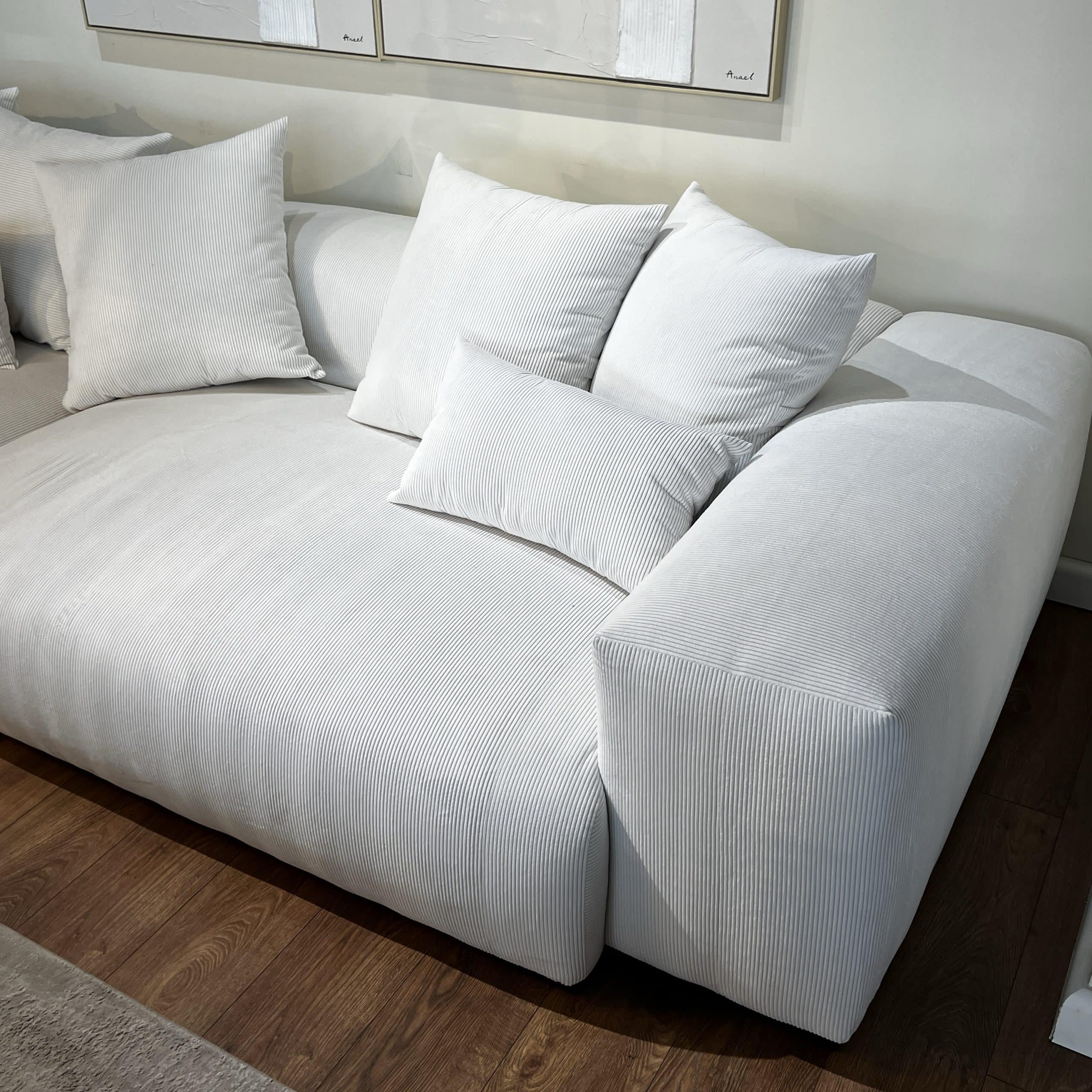 ספה מעוצבת דגם אסטון בעיצוב אישי ספה מעוצבת דגם אסטון בעיצוב אישי