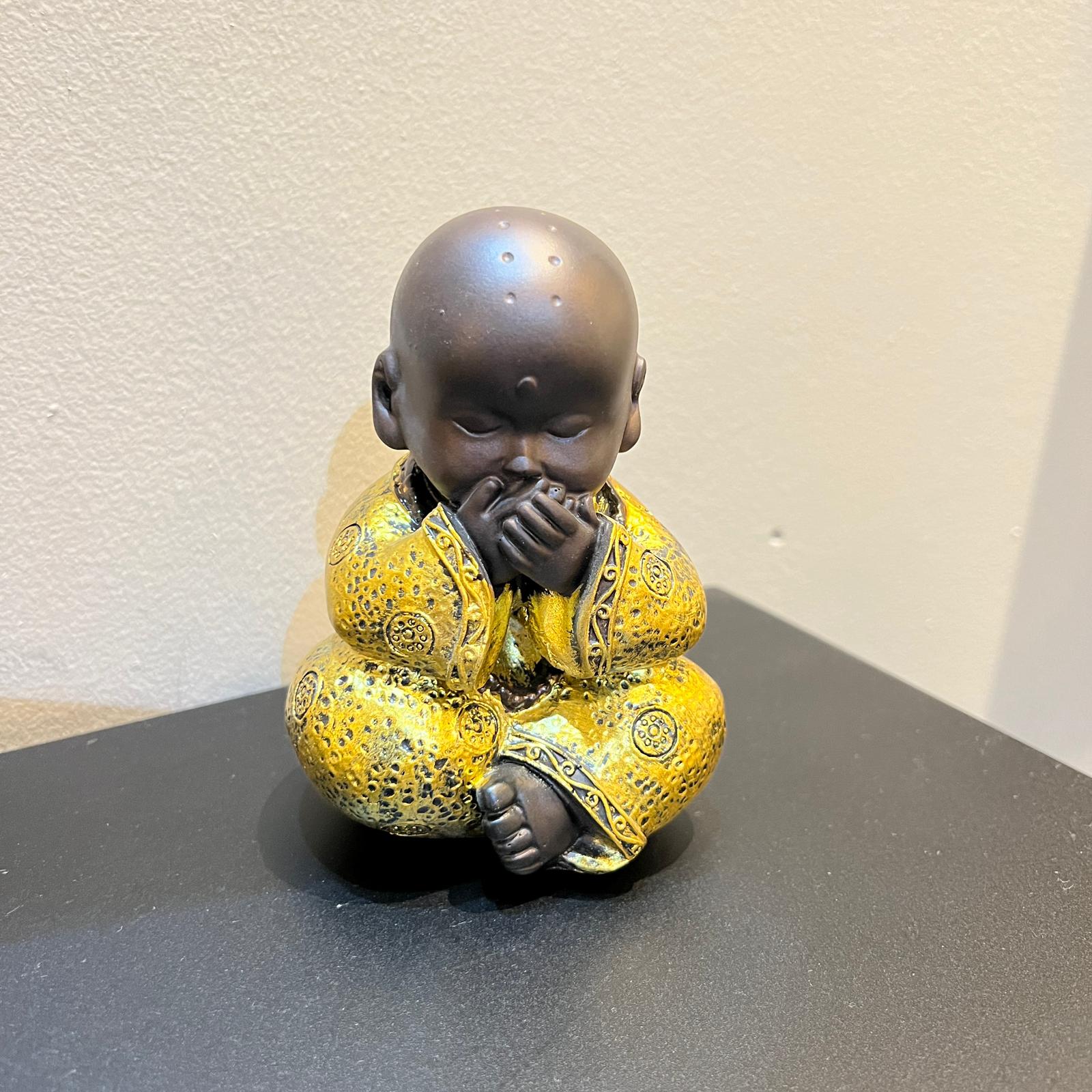 פסל בודהה שחור שמלה זהב יושב קטן