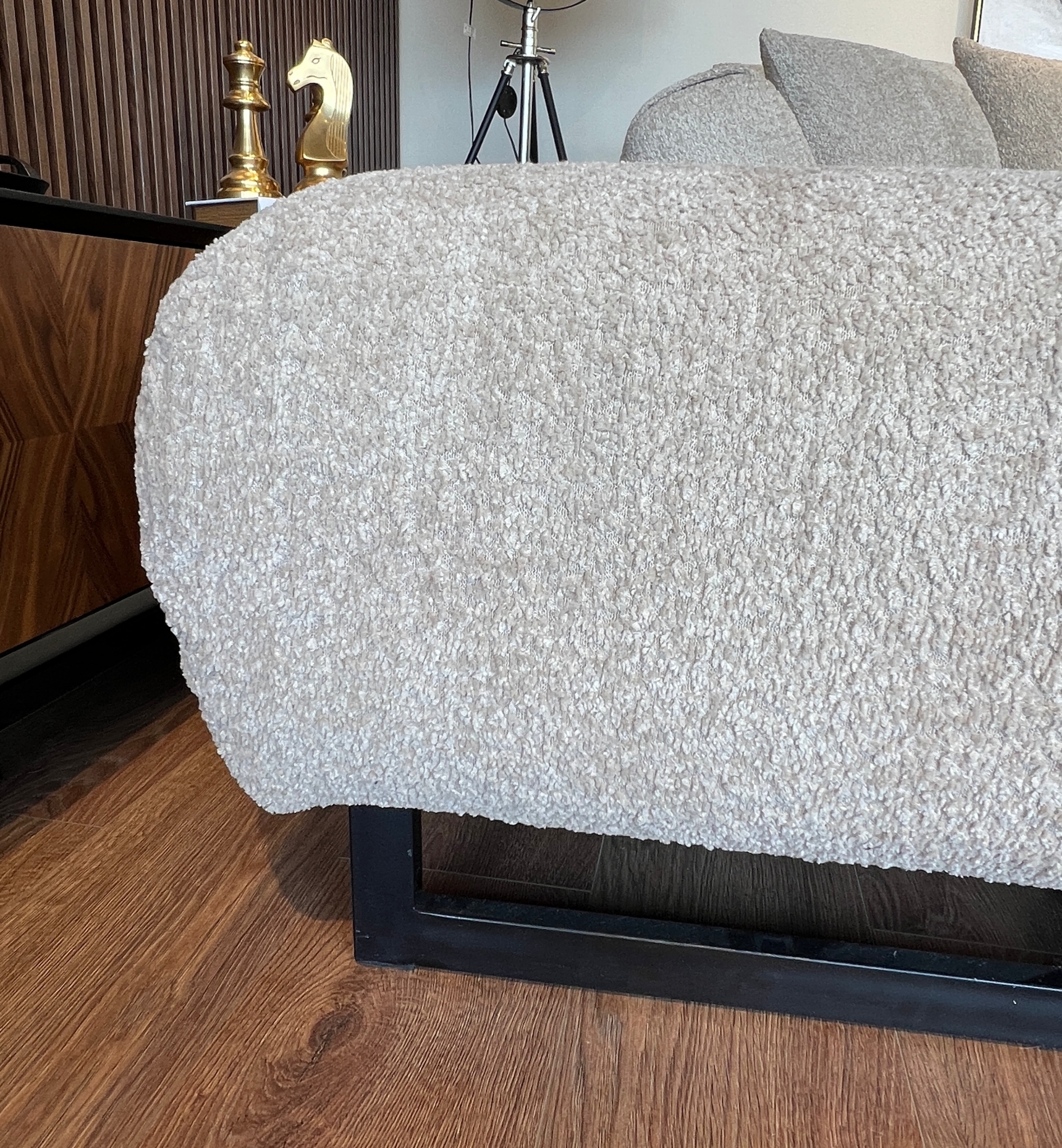 הדום דגם פאלקון הדום דגם פאלקון