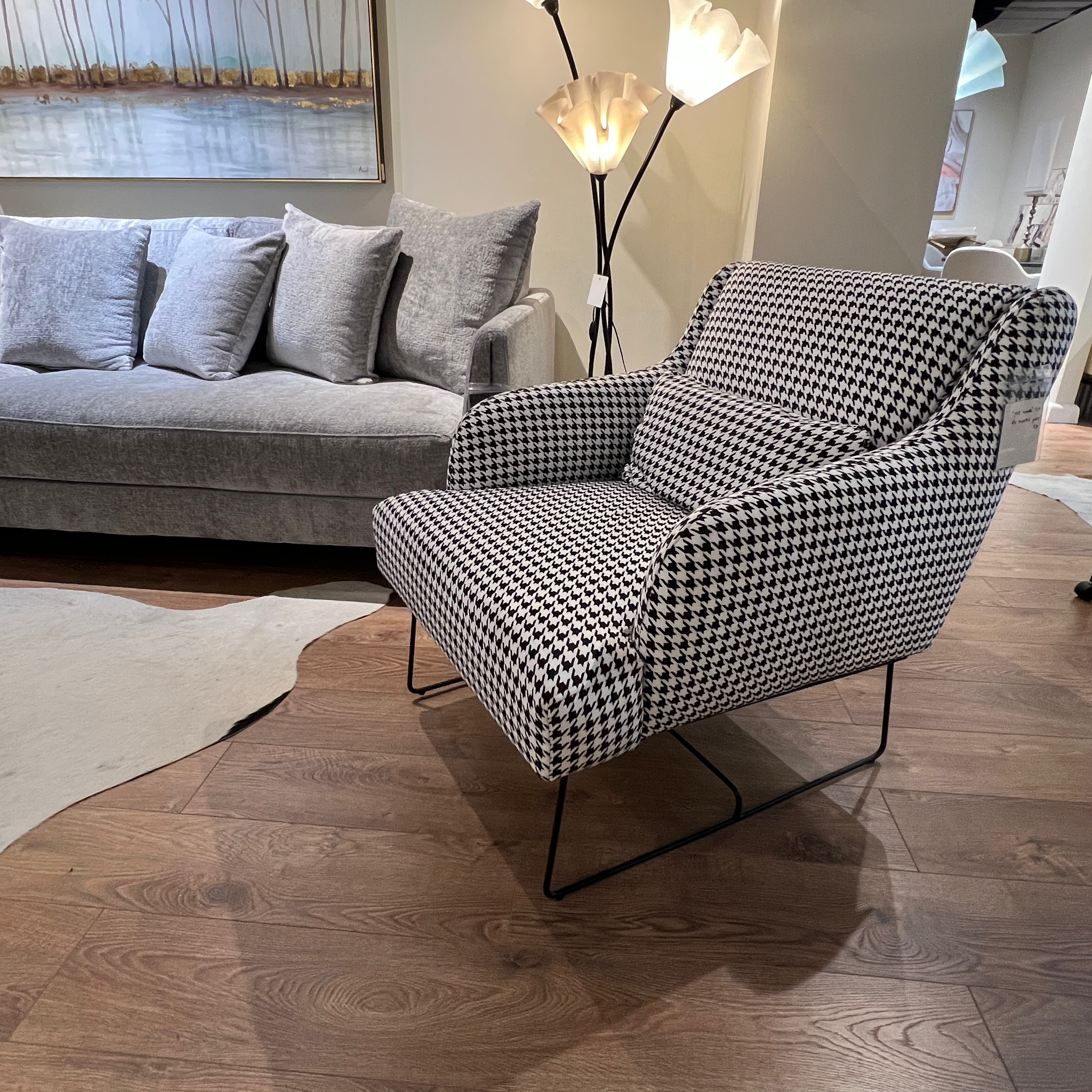 כורסא מודרנית דגם ליאו כורסא מודרנית דגם ליאו