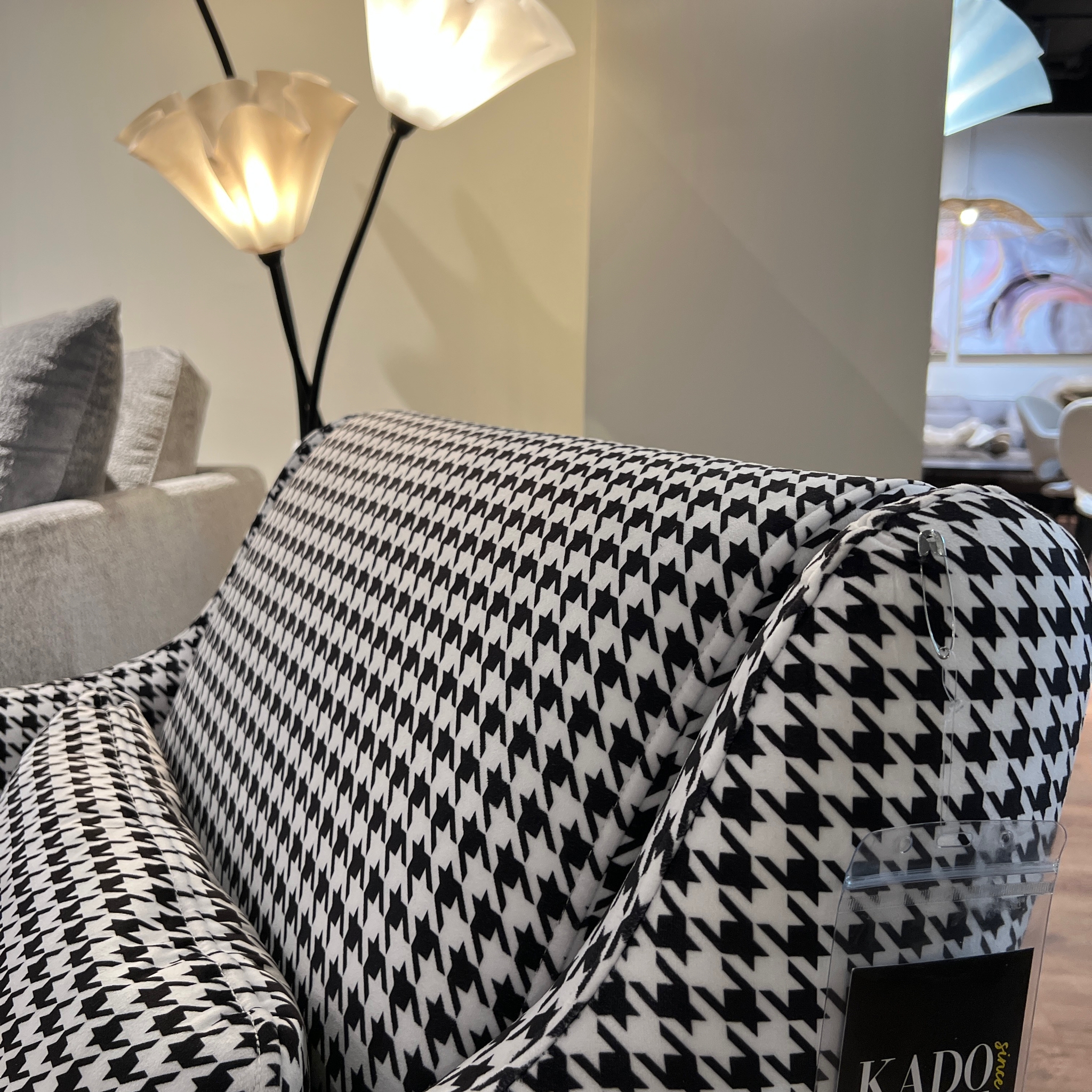 כורסא מודרנית דגם ליאו כורסא מודרנית דגם ליאו