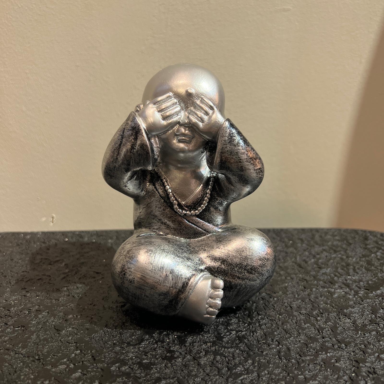 פסל בודהה ילד כסף קטן