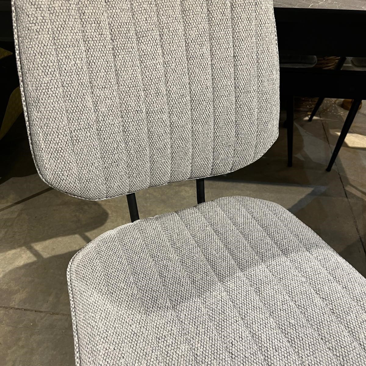 כיסא פינת אוכל דגם הרמנס גוון אפור- חיסול אחרון מתצוגה! כיסא פינת אוכל דגם הרמנס גוון אפור- חיסול אחרון מתצוגה!