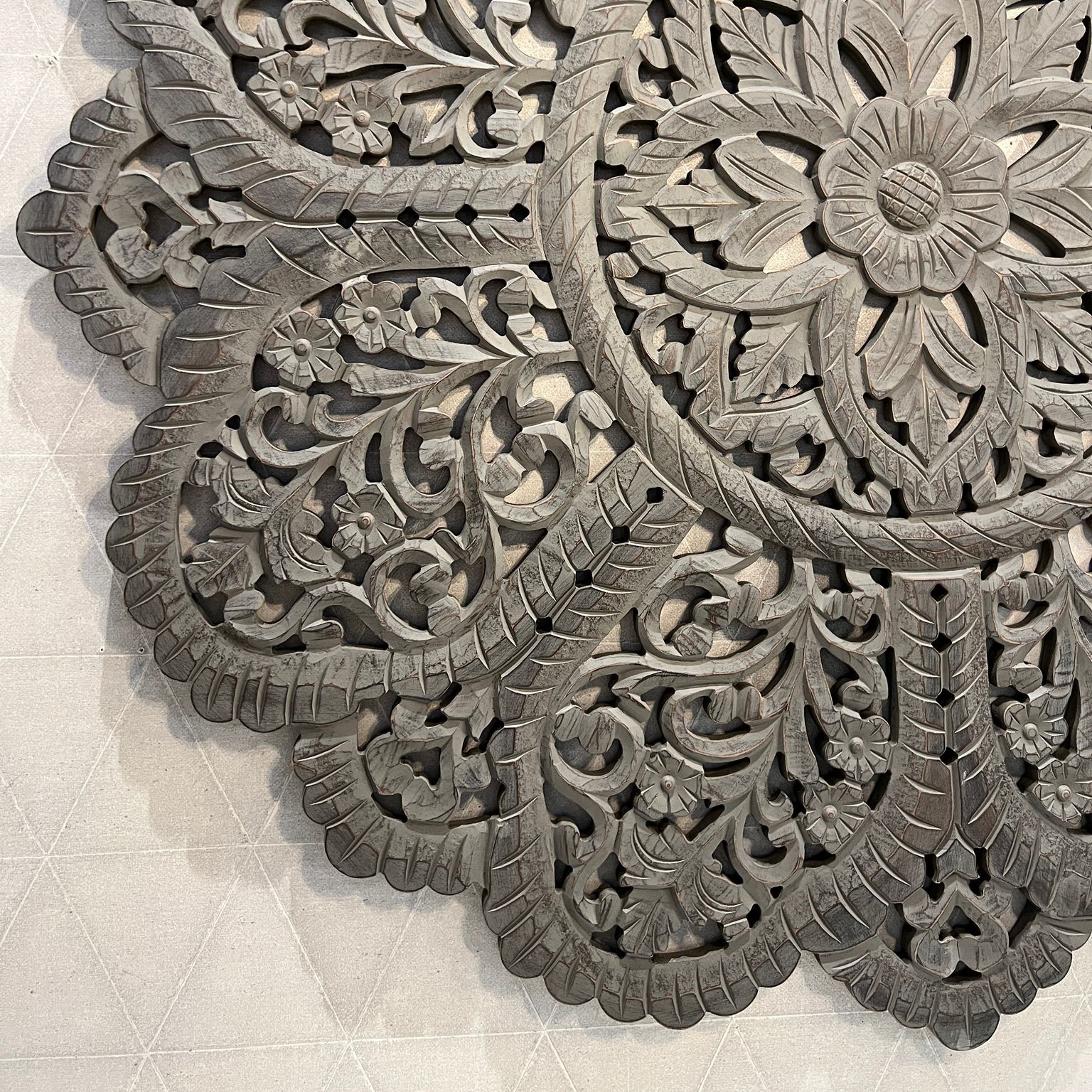 משרביה קיר עץ עגולה וינטג' אפור