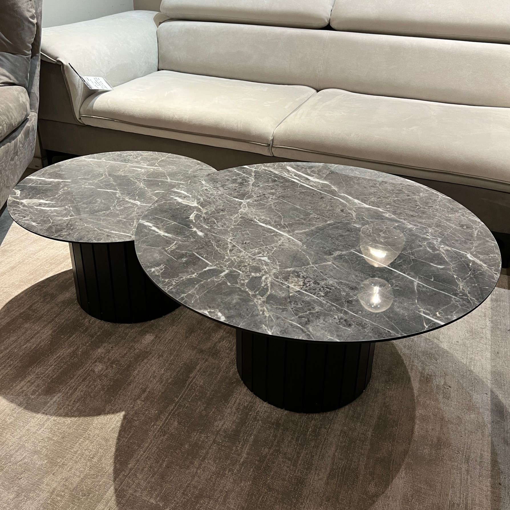 סט שולחנות דגם אלמוג סט שולחנות דגם אלמוג