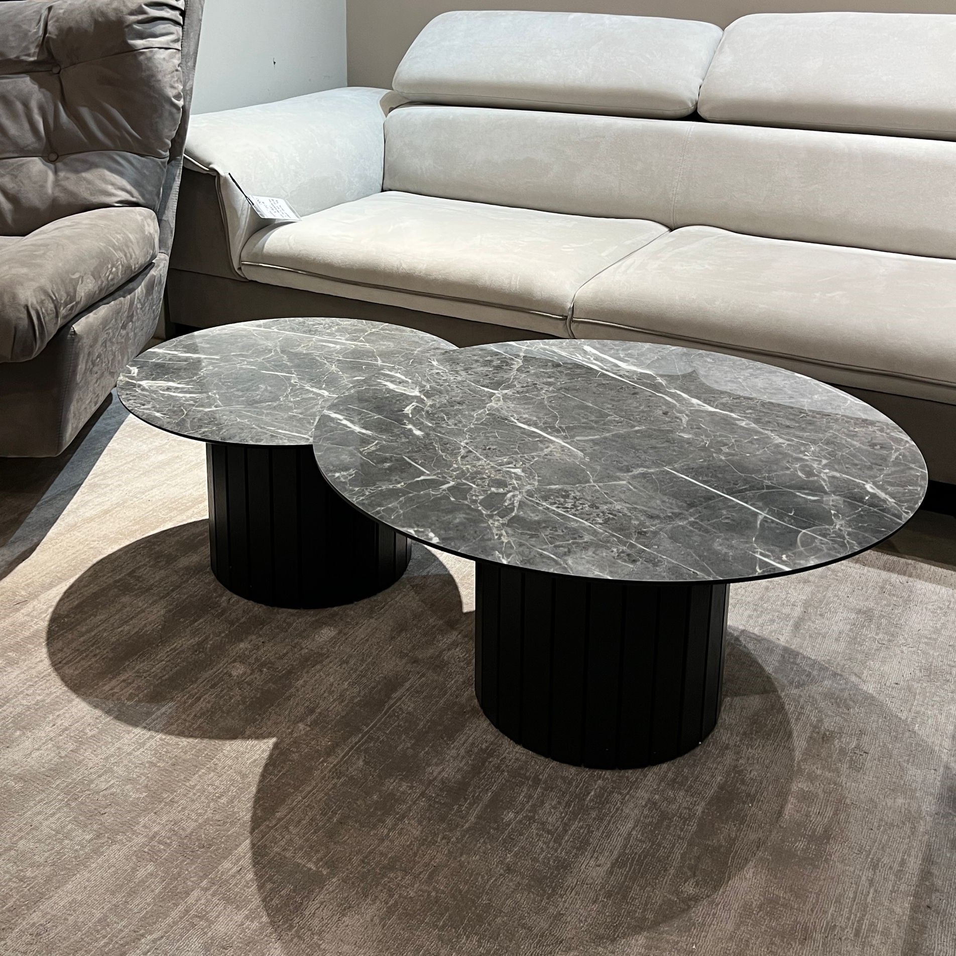 סט שולחנות דגם אלמוג סט שולחנות דגם אלמוג