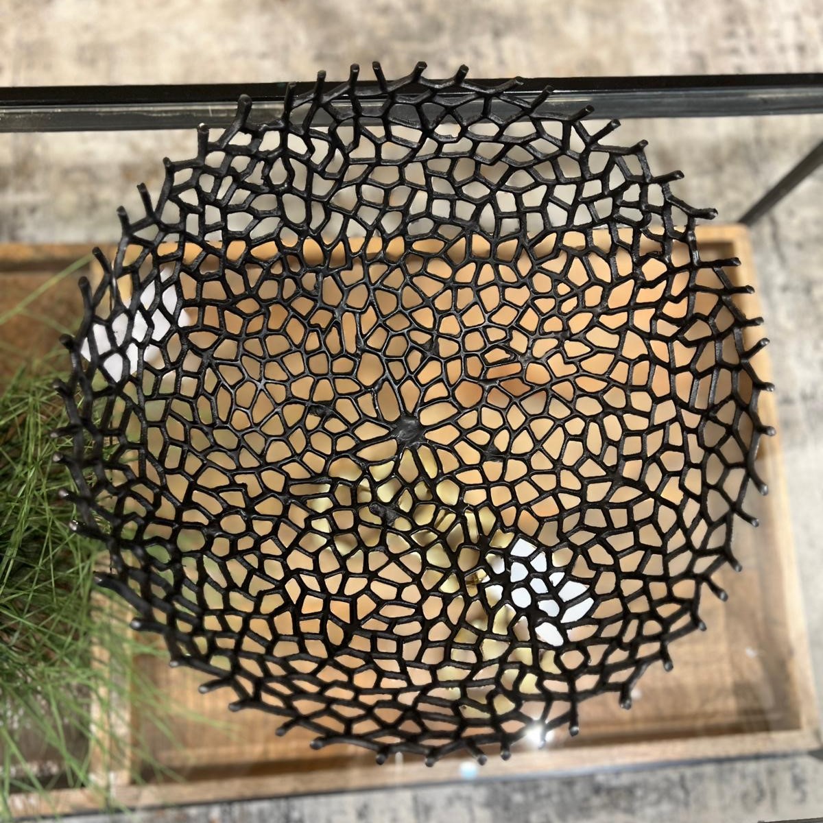 קערה ברזל תחרה שחור קערה ברזל תחרה שחור