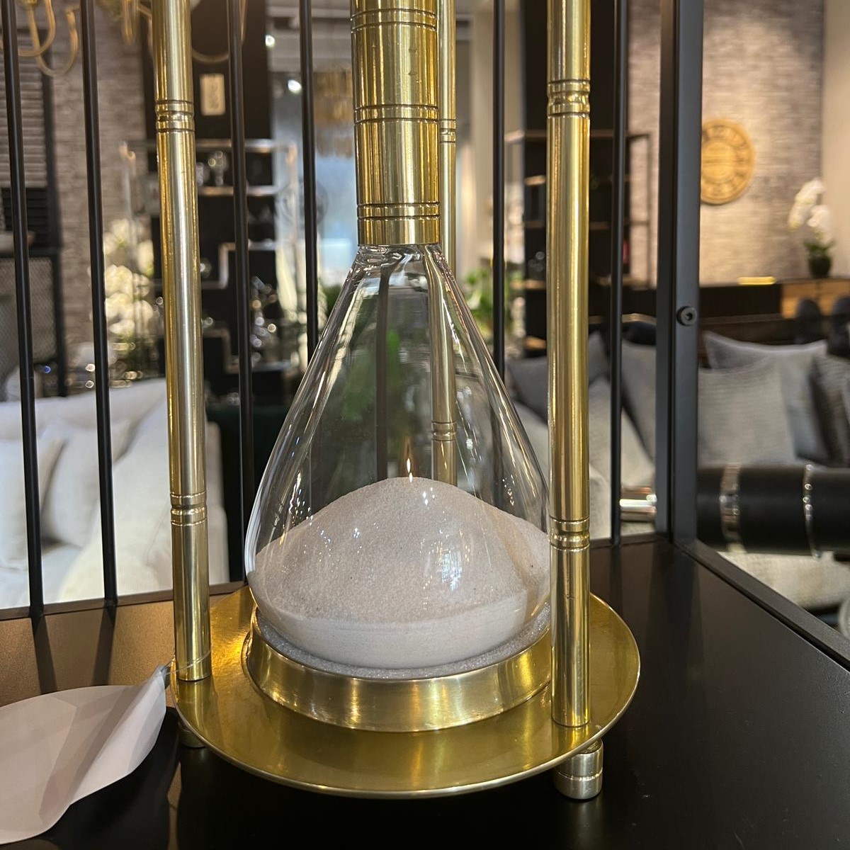 שעון חול זהב גבוה שעון חול זהב גבוה