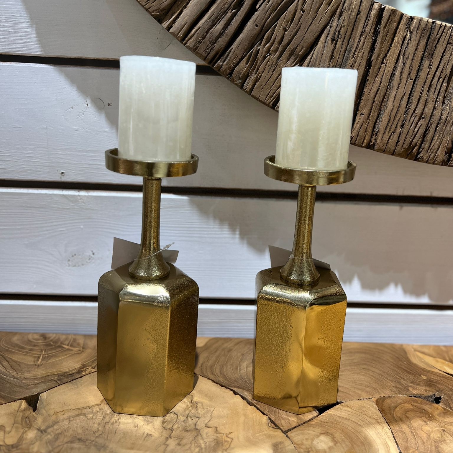 פמוט ברזל זהב פיה רחבה גבוה פמוט ברזל זהב פיה רחבה גבוה