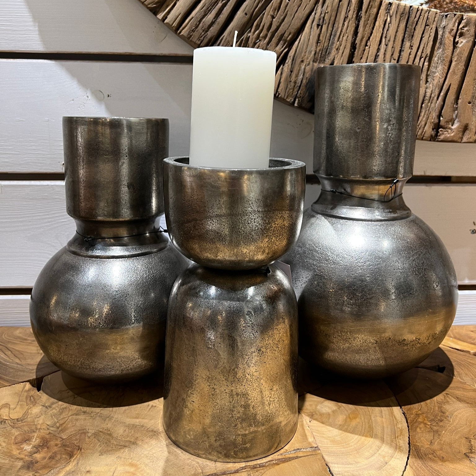 פמוט פיוטר רחב גדול דגם רויאל פמוט פיוטר רחב גדול דגם רויאל