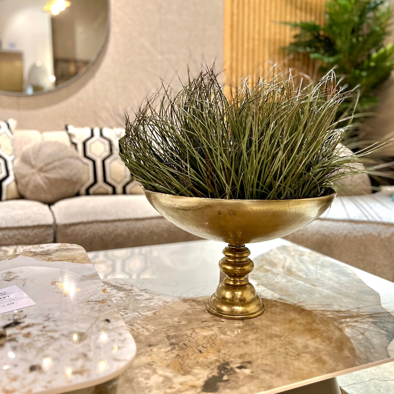 קערה עגולה על רגל זהב דגם רויאל קערה עגולה על רגל זהב דגם רויאל