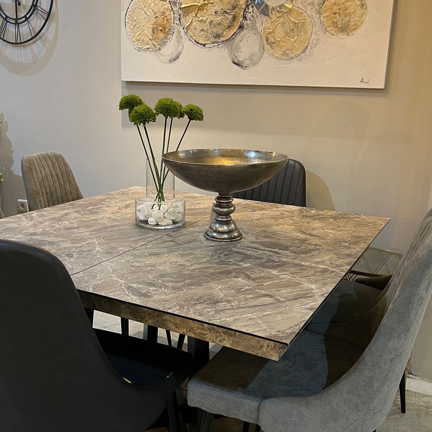 קערה עגולה על רגל פיוטר דגם רויאל קערה עגולה על רגל פיוטר דגם רויאל