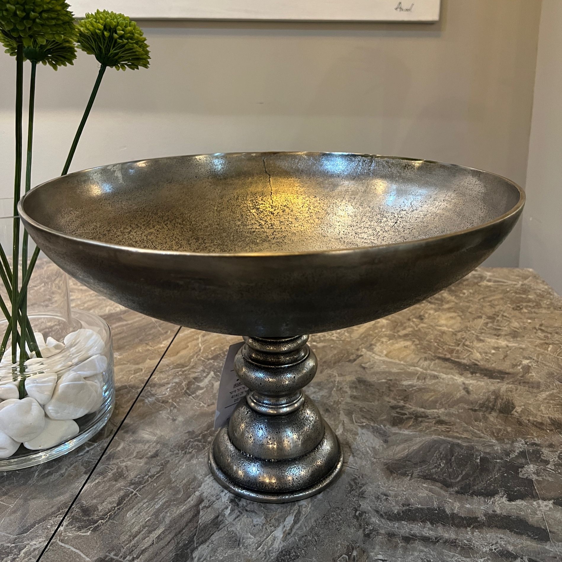 קערה עגולה על רגל פיוטר דגם רויאל קערה עגולה על רגל פיוטר דגם רויאל