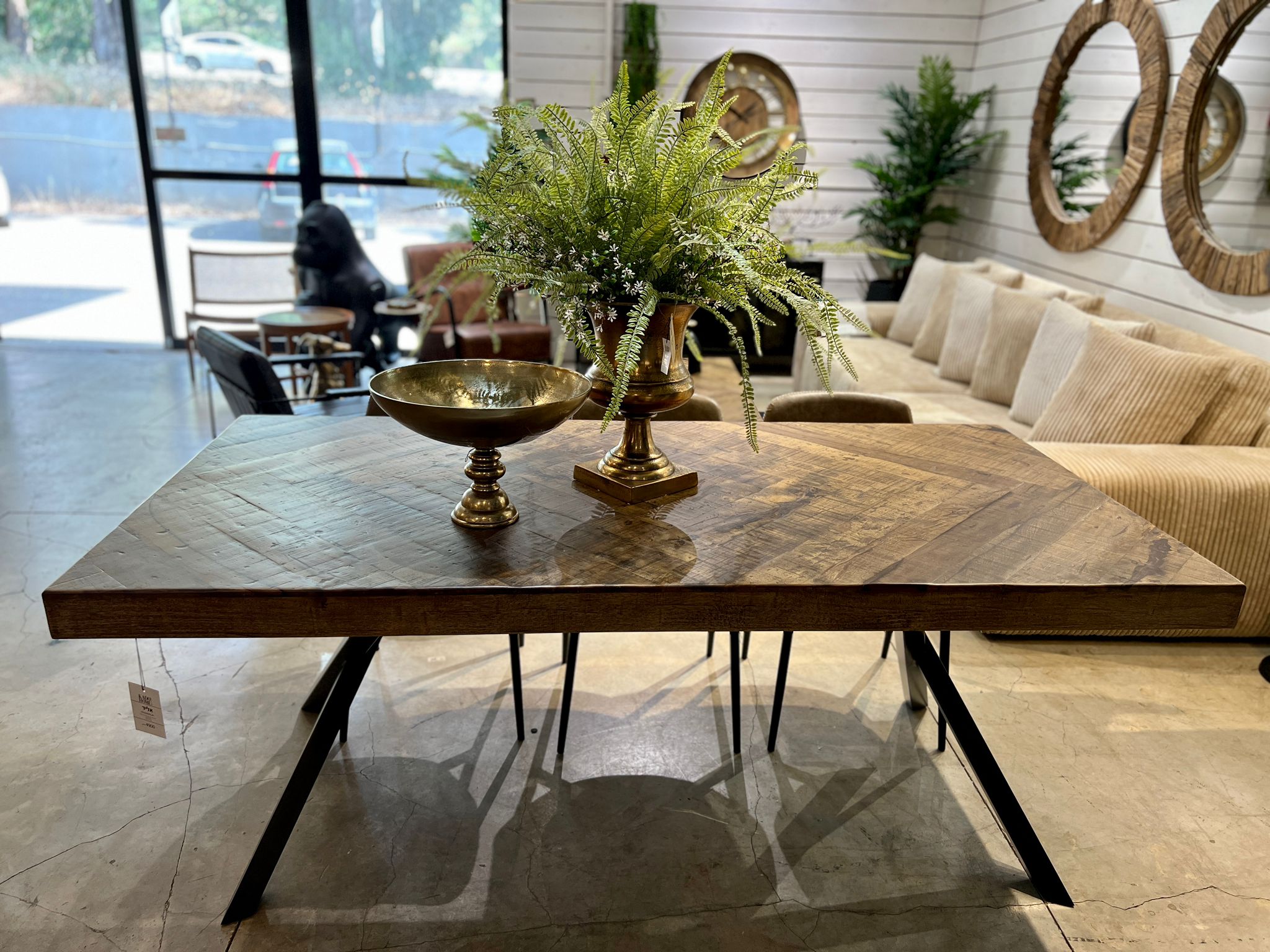 שולחן אוכל עץ מלבני מעויין דגם דאלי-אחרון SALE שולחן אוכל עץ מלבני מעויין דגם דאלי-אחרון SALE