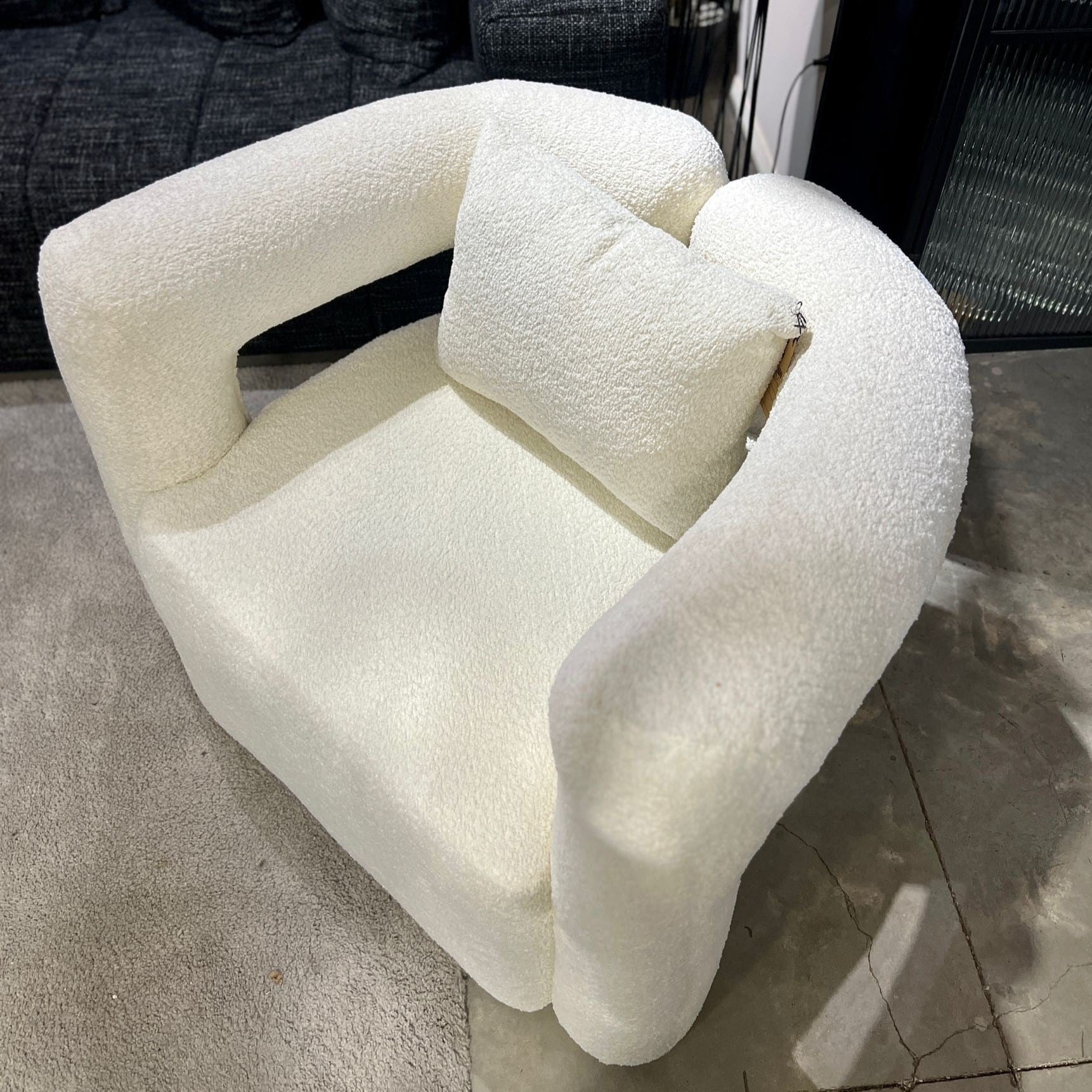 כורסא מודרנית דגם יערה כורסא מודרנית דגם יערה