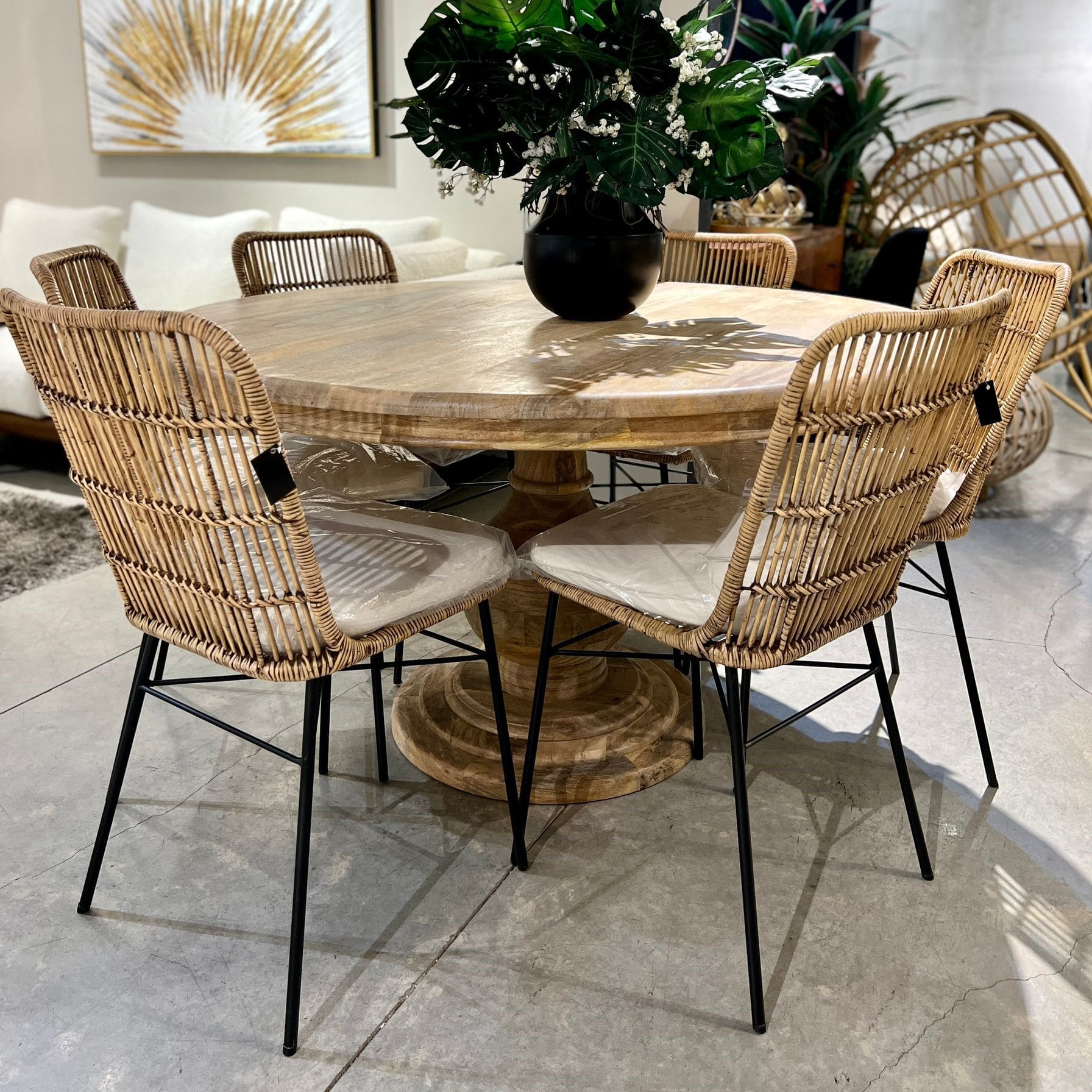 כיסא פינת אוכל בוהו שיק דגם קאי כיסא פינת אוכל בוהו שיק דגם קאי