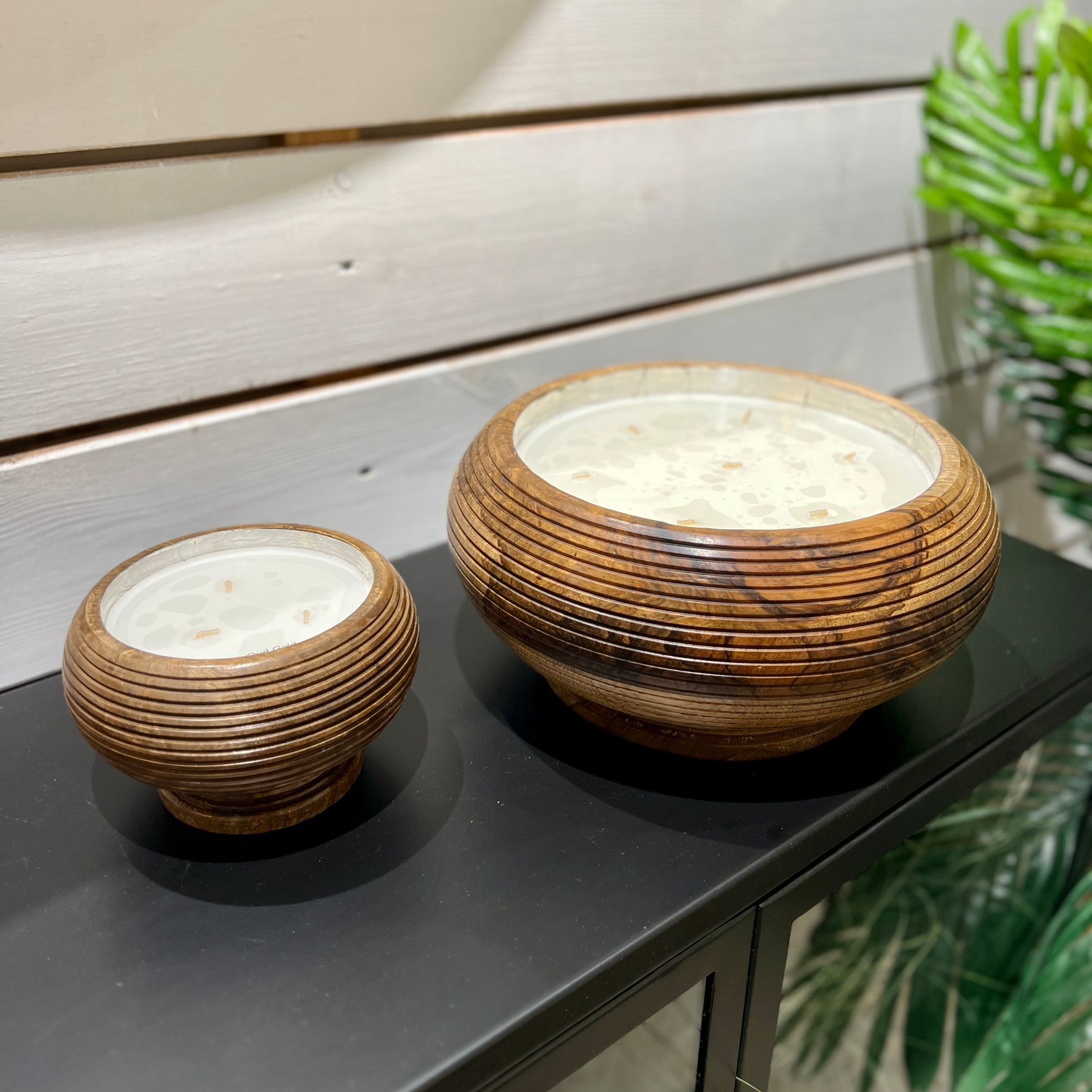 נר ריחני סנדלוור פטצ'ולי | OUR GOLD נר ריחני סנדלוור פטצ'ולי | OUR GOLD