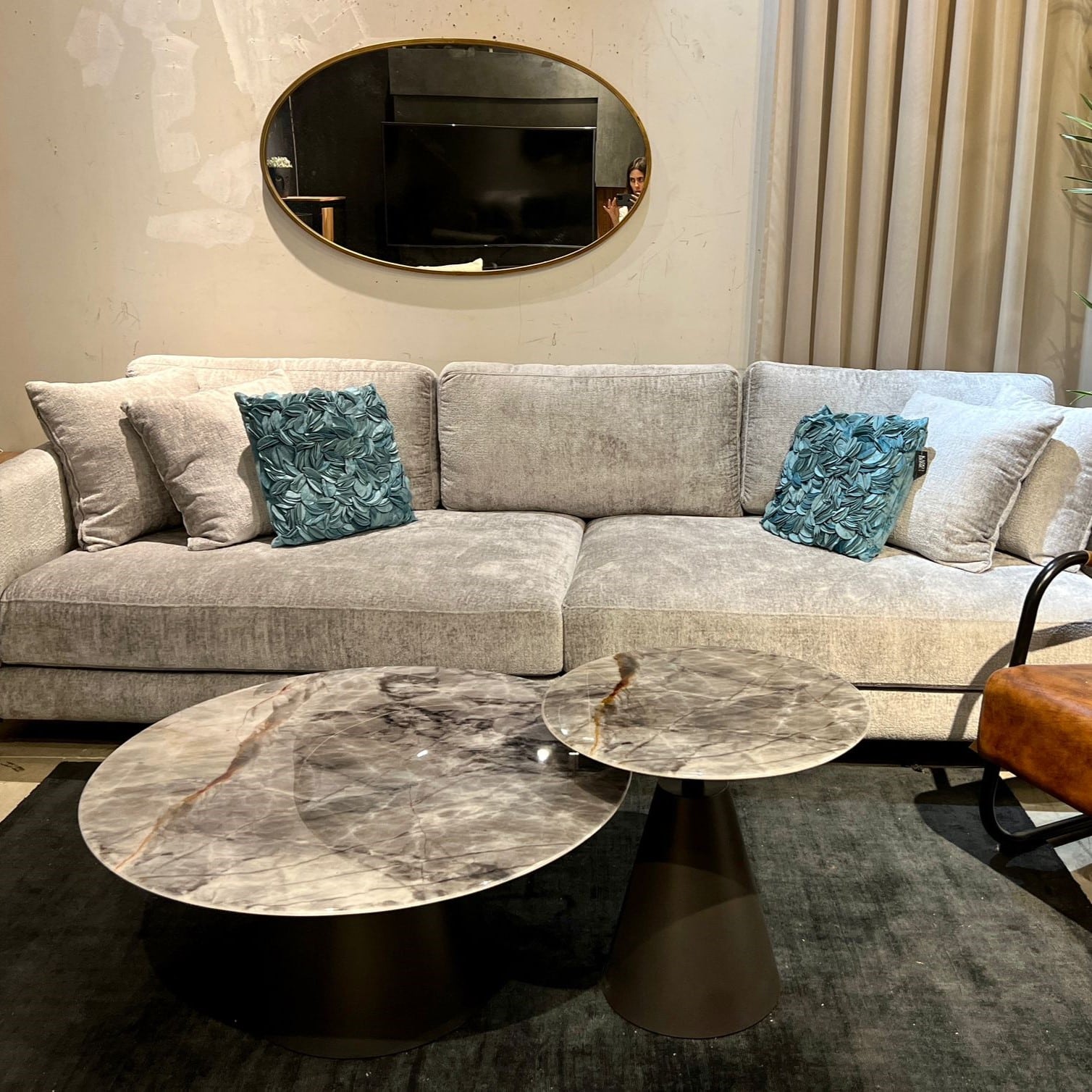 כרית מרובעת פרחים כחול עמוק דגם איקו- אחרונות חיסול מלאי!!