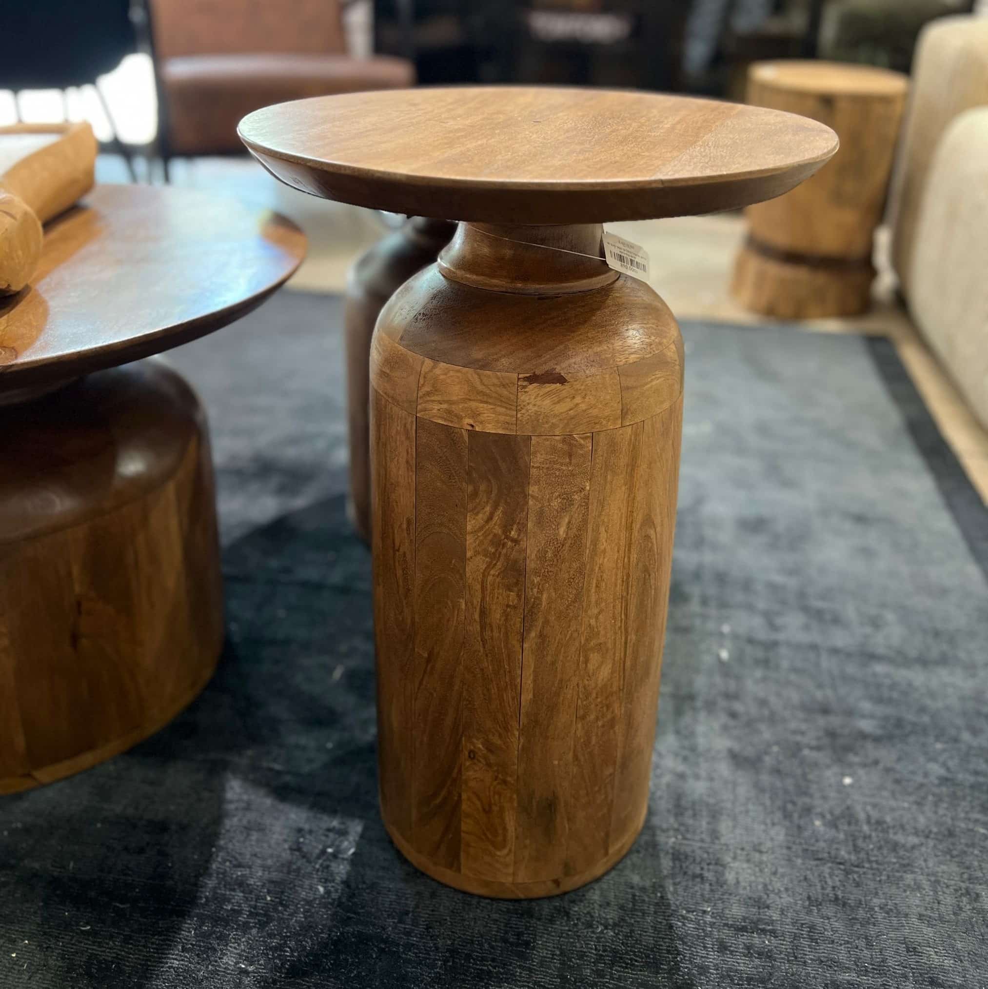 שולחן צד עגול עץ טבעי