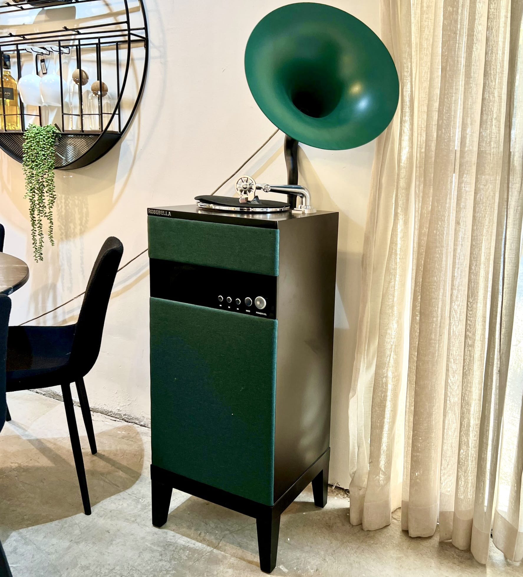 תיבת נגינה גרמופון תקליטים וינטג מודרני ירוק דגם איקו רצפתי (מתחבר וייפי)