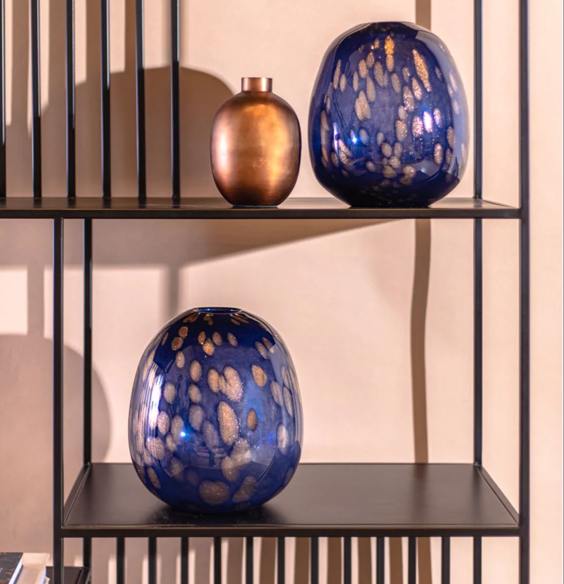 יחידת מדפים קלי יחידת מדפים קלי