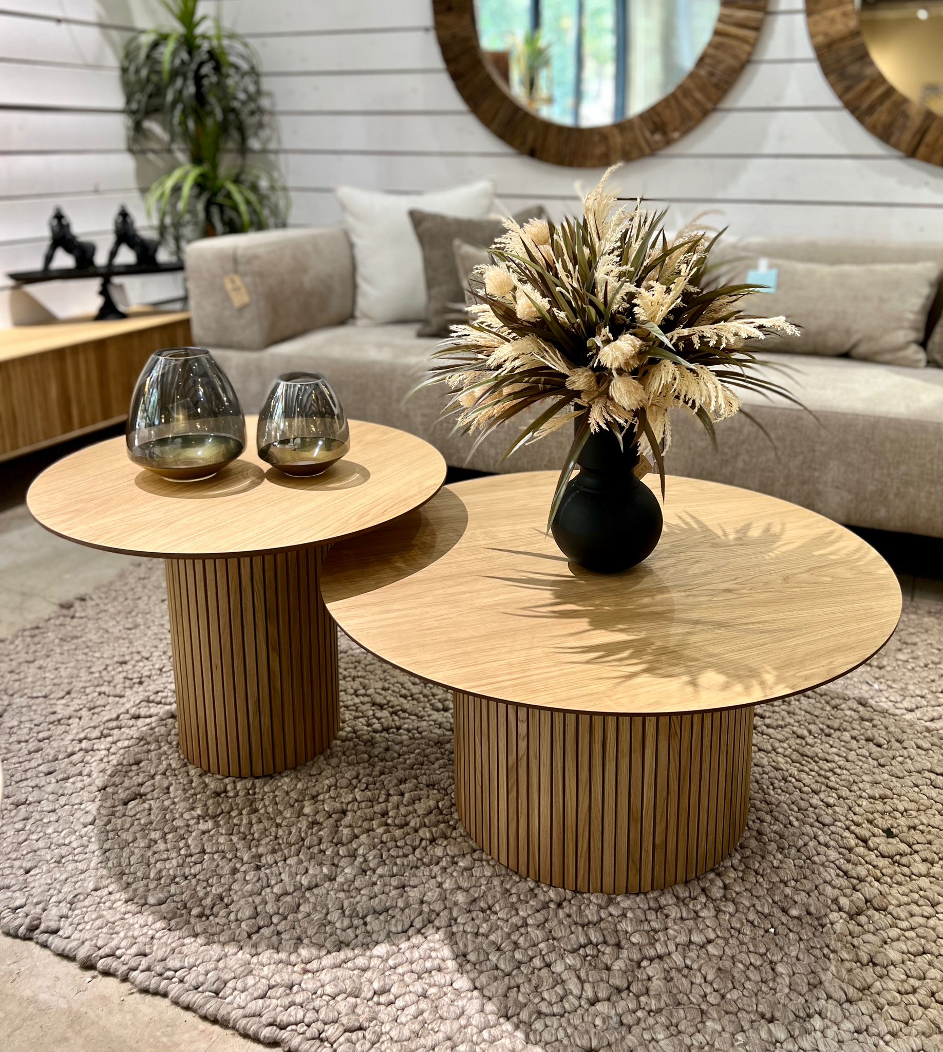 כד זכוכית אפור בסיס זהב