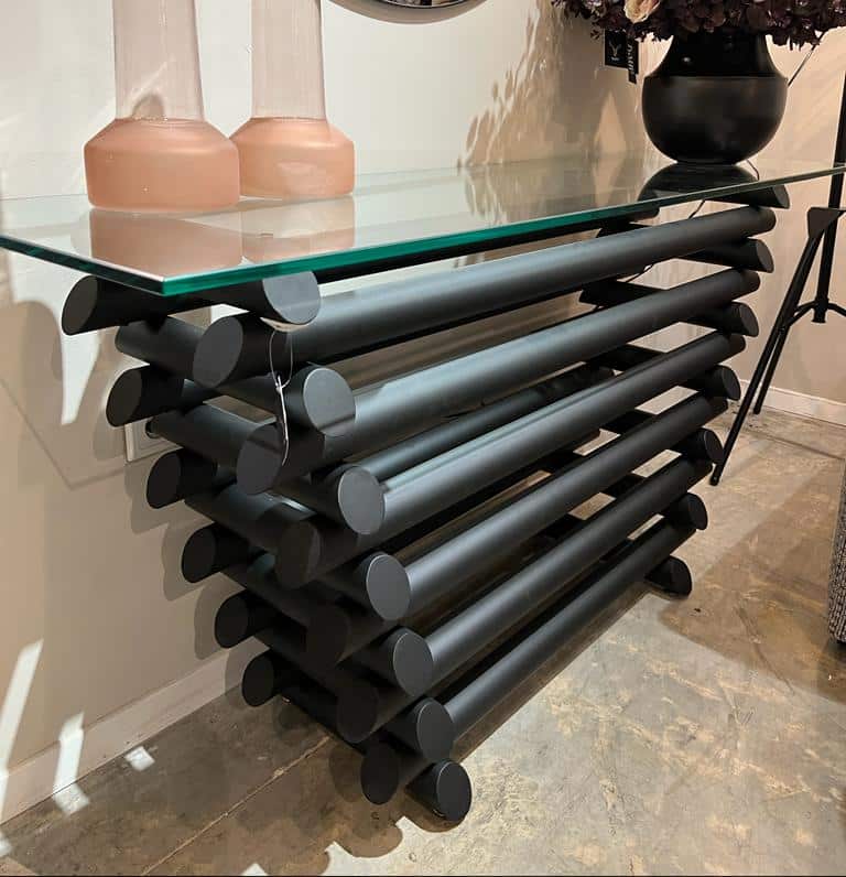 קונסולה זכוכית רגלי נירוסטה שחור מט קונסולה זכוכית רגלי נירוסטה שחור מט