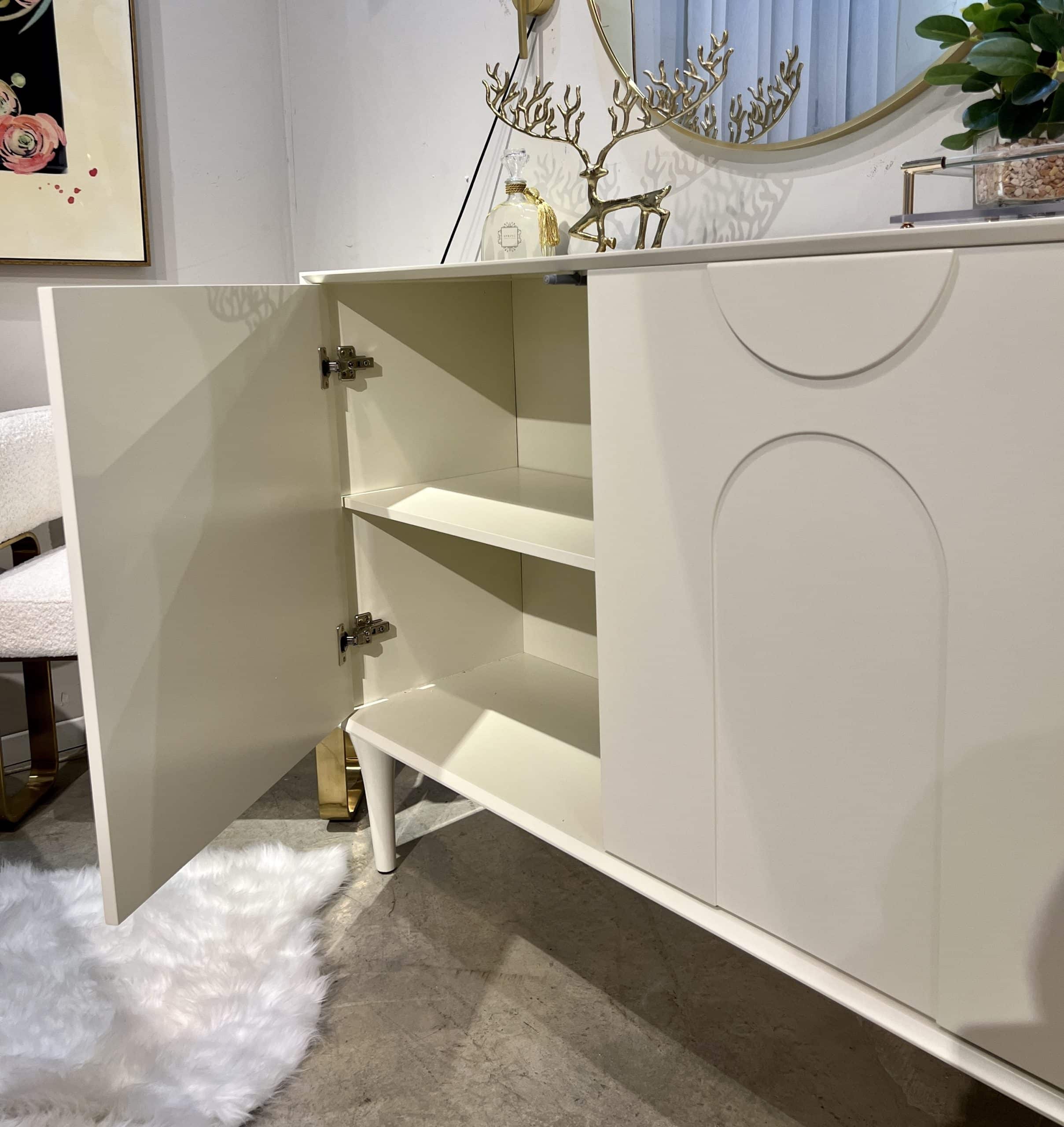 קומודה דגם ברונו