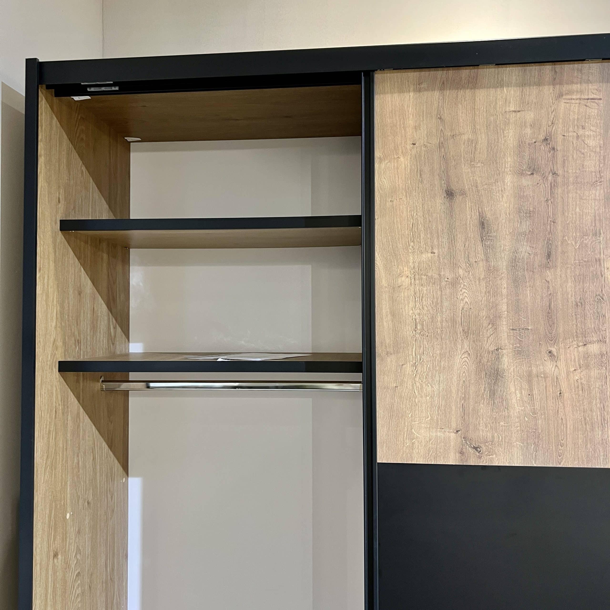 ארון הזזה דגם קורדובה ארון הזזה דגם קורדובה