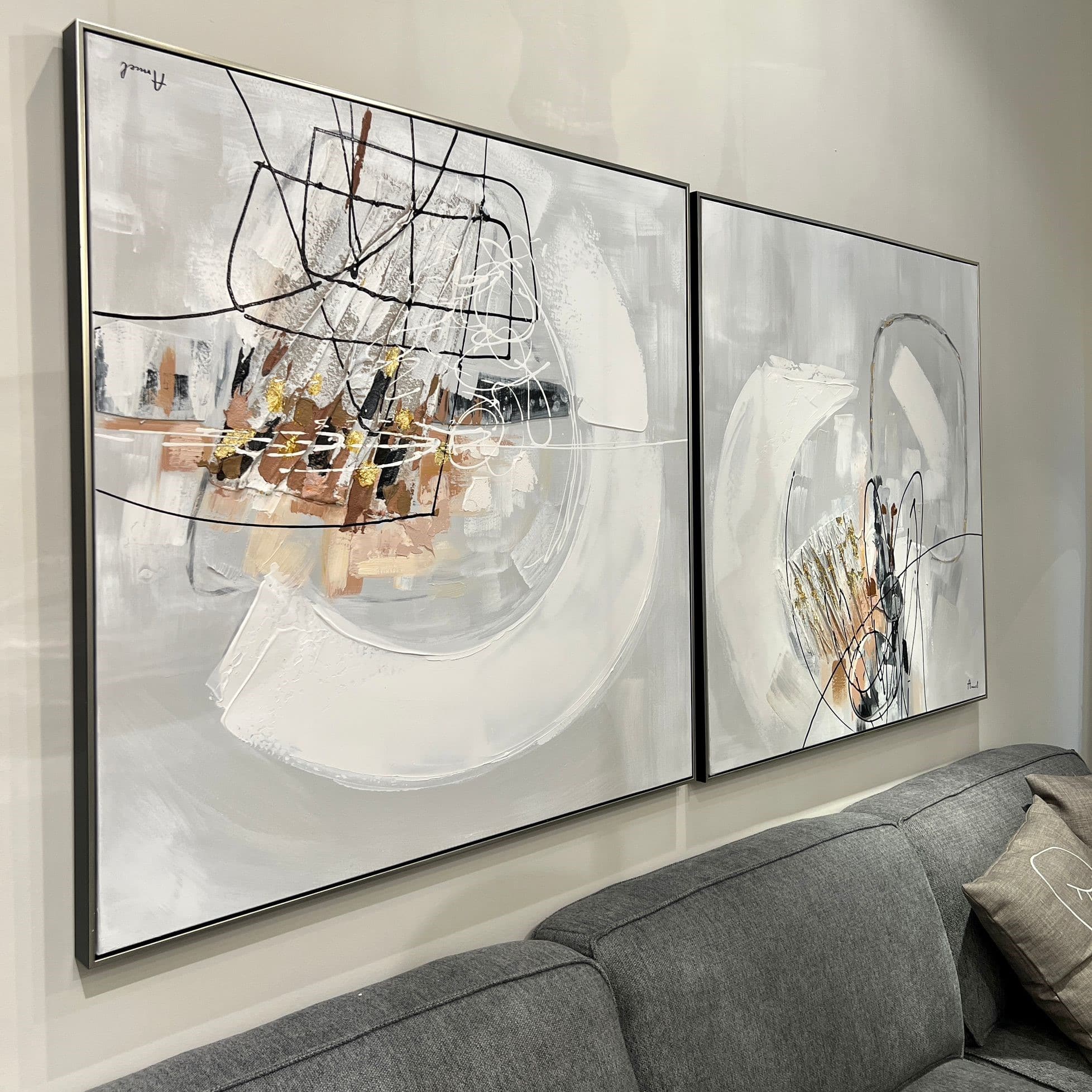 תמונת שמן עבודת יד רקע בהיר בשילוב הדפסה אנאל עם מסגרת 100/100