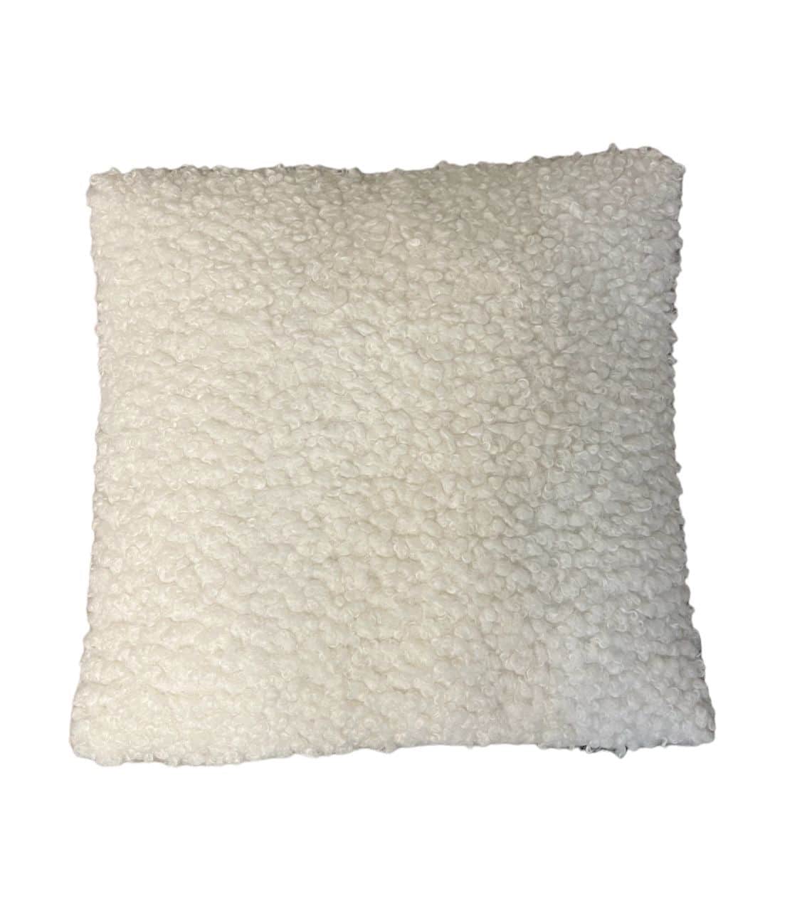 כרית בוקלה שמנת דגם איקו כרית בוקלה שמנת דגם איקו